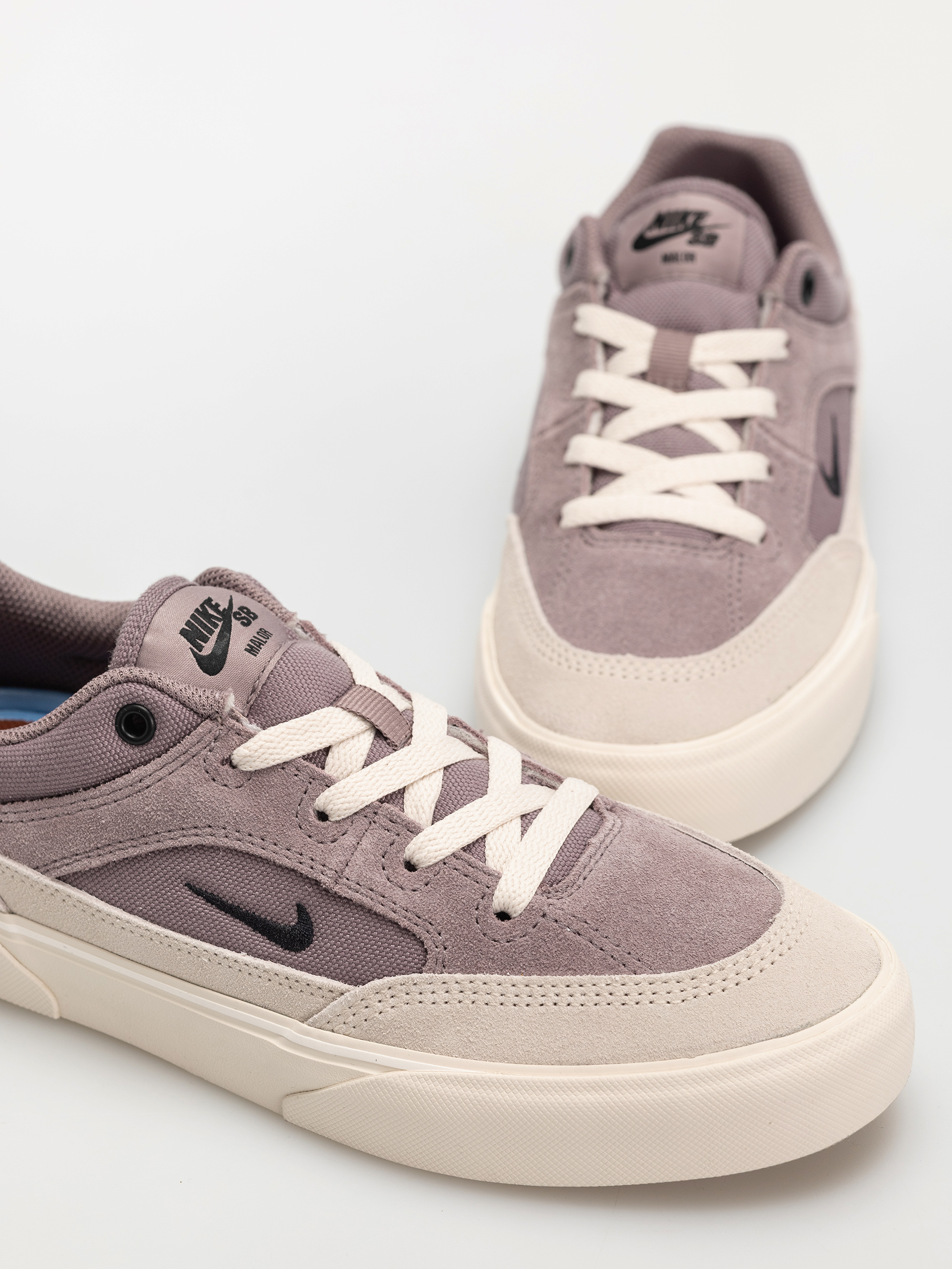 Buty Nike SB Malor TE (taupe grey/black lt orewood brn cinnamon)