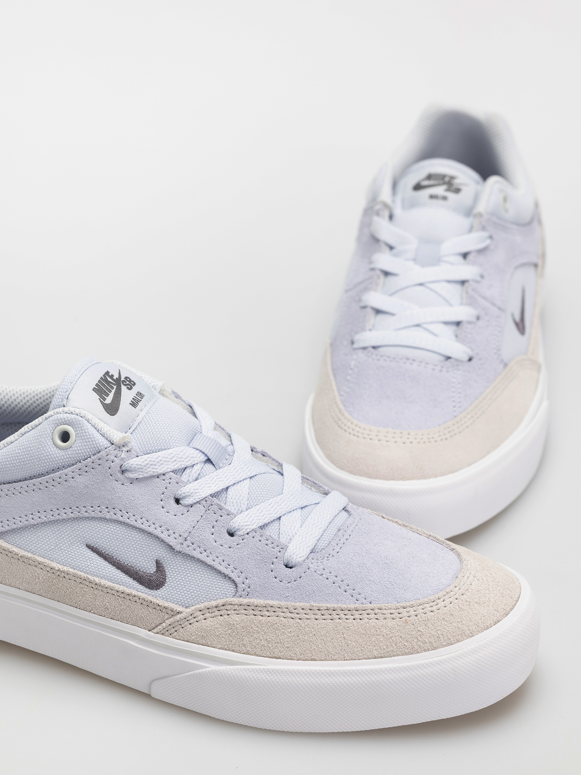 Buty Nike SB Malor (football grey/dark grey photon dust)