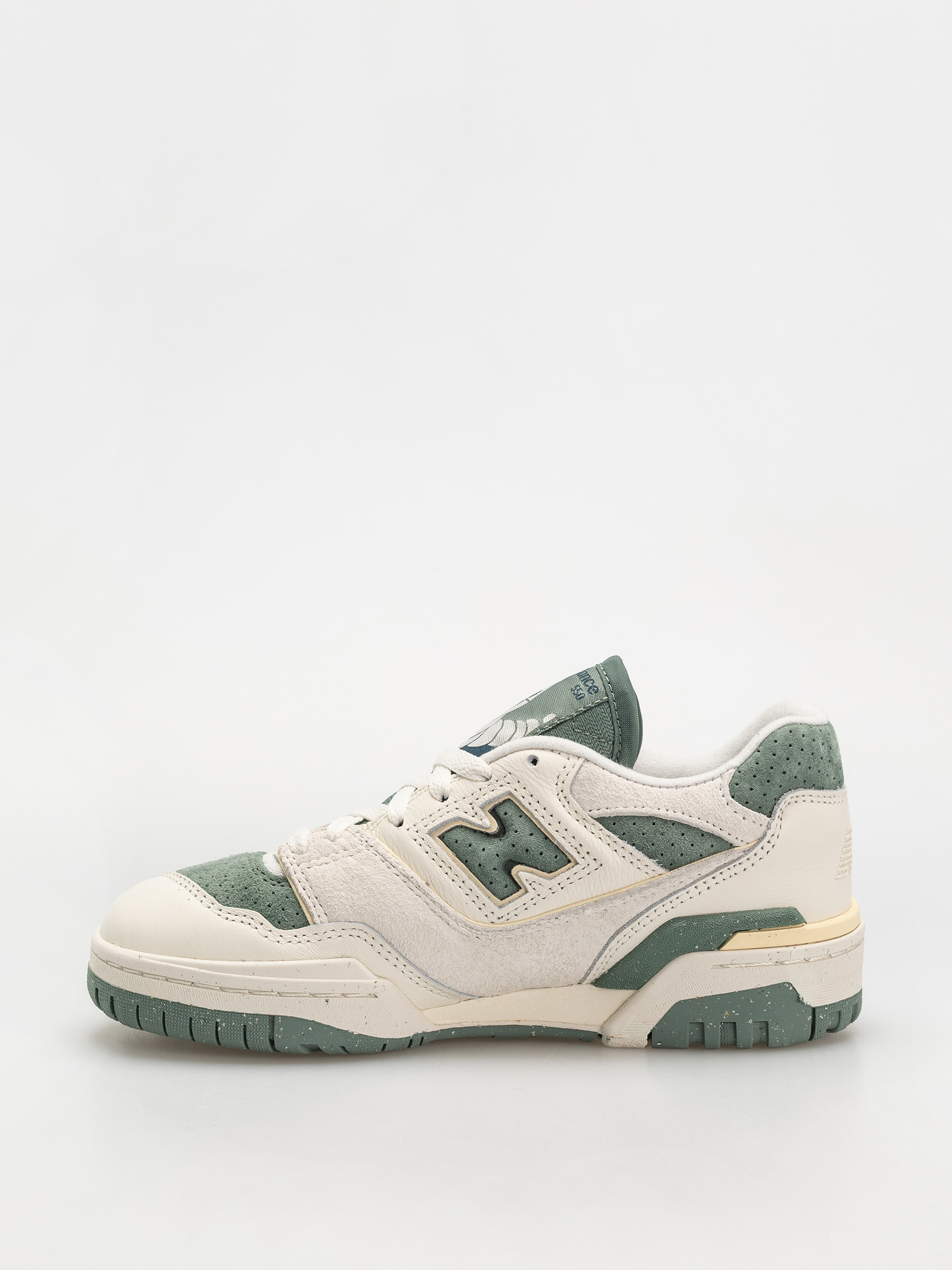 Buty New Balance 550 Wmn (sea salt)