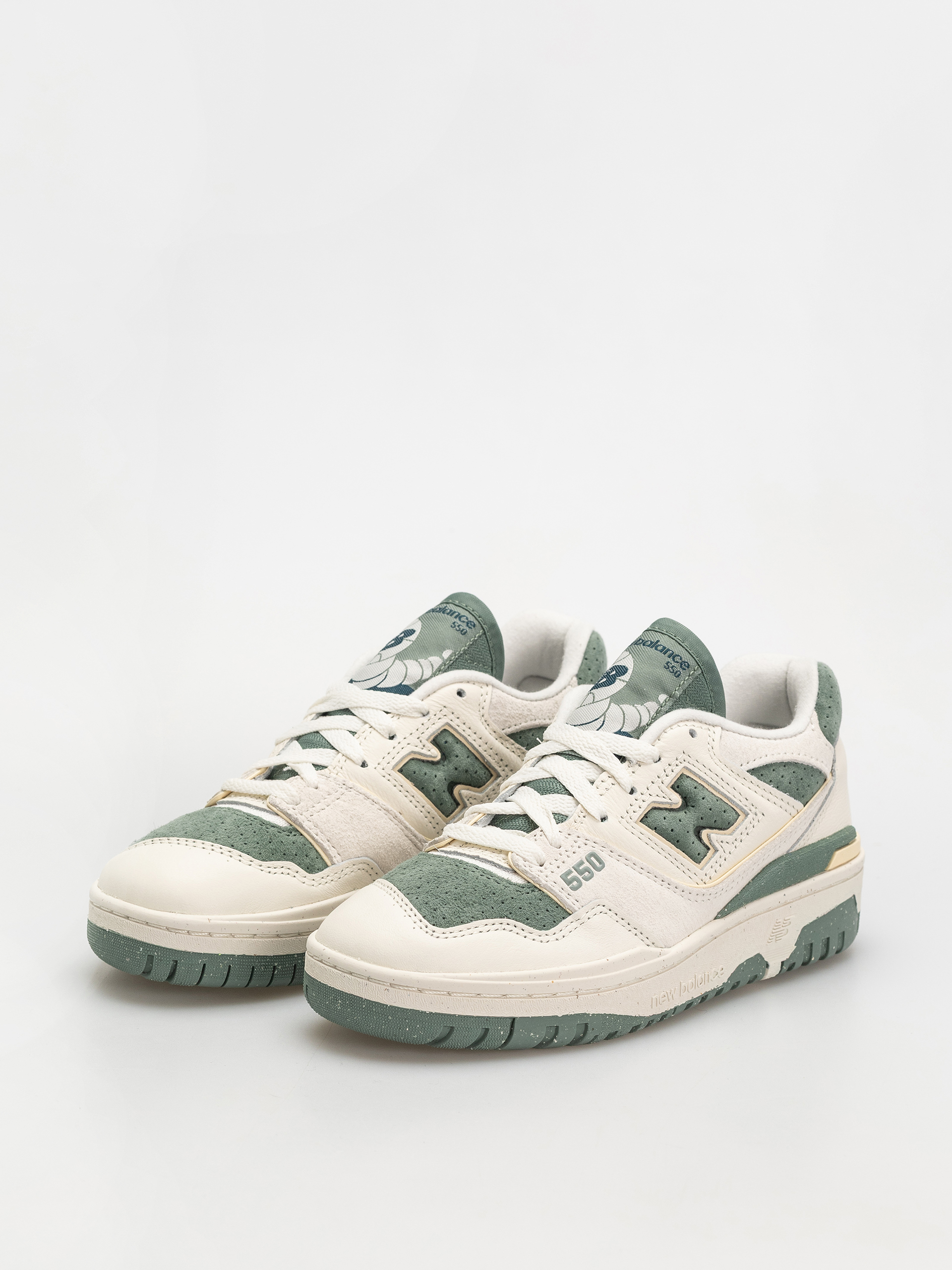 Buty New Balance 550 Wmn (sea salt)