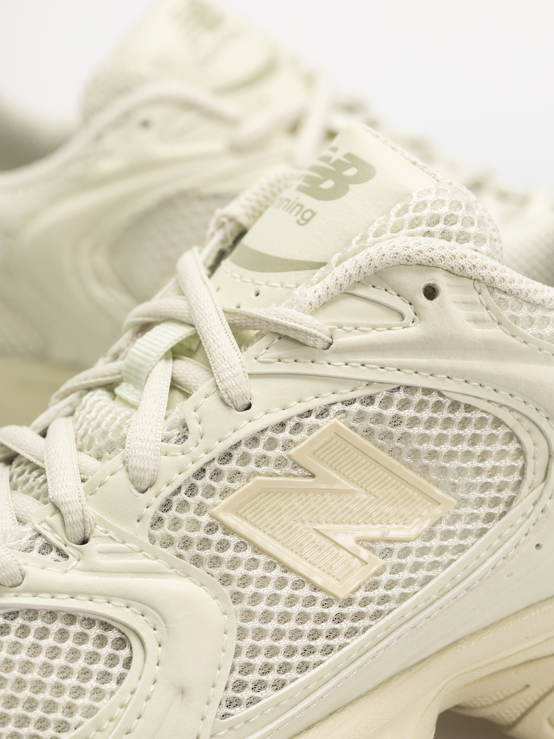 Buty New Balance 530 (mineral)