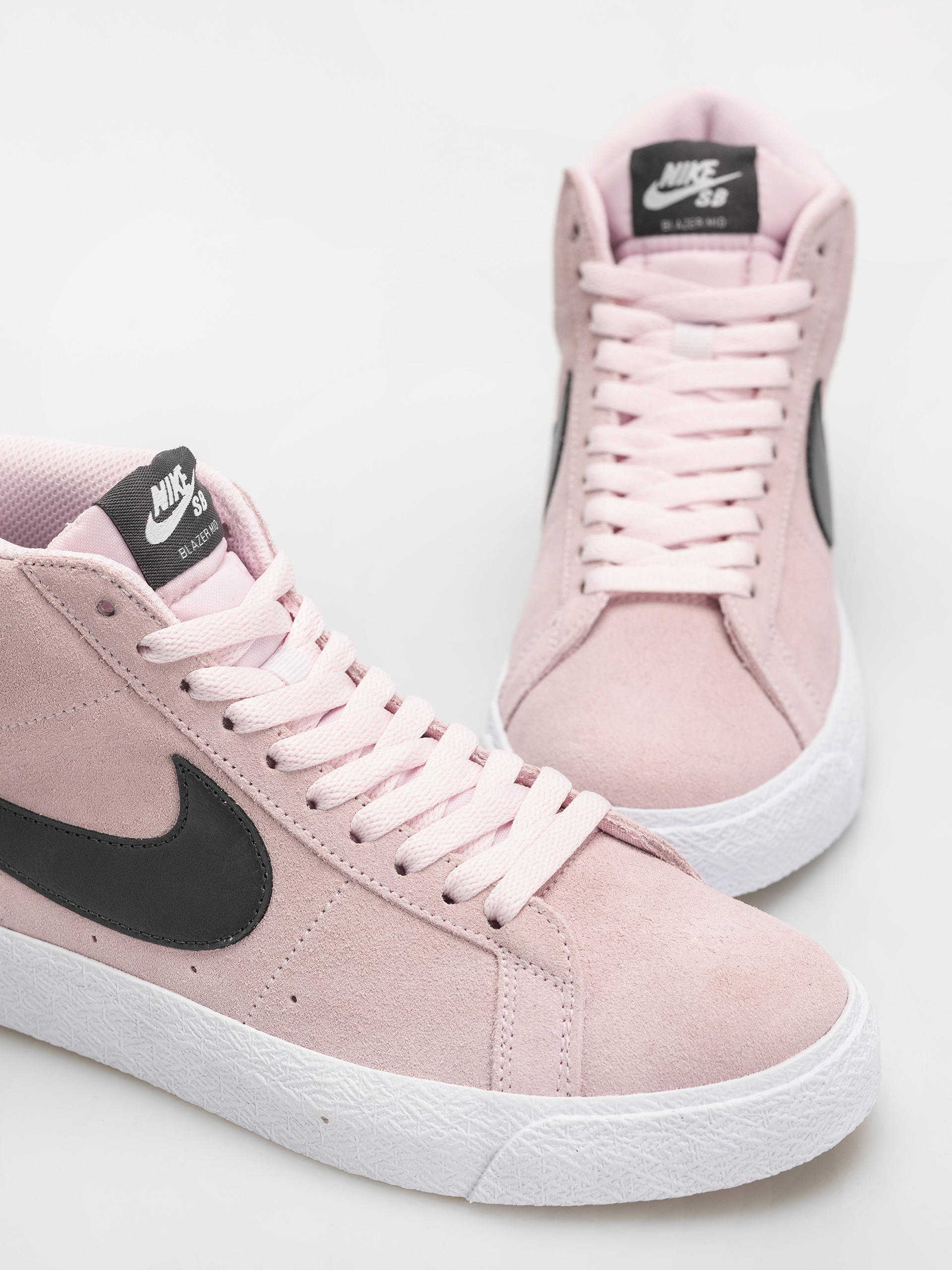 Buty Nike SB Zoom Blazer Mid (pink foam/anthracite white gum yellow)