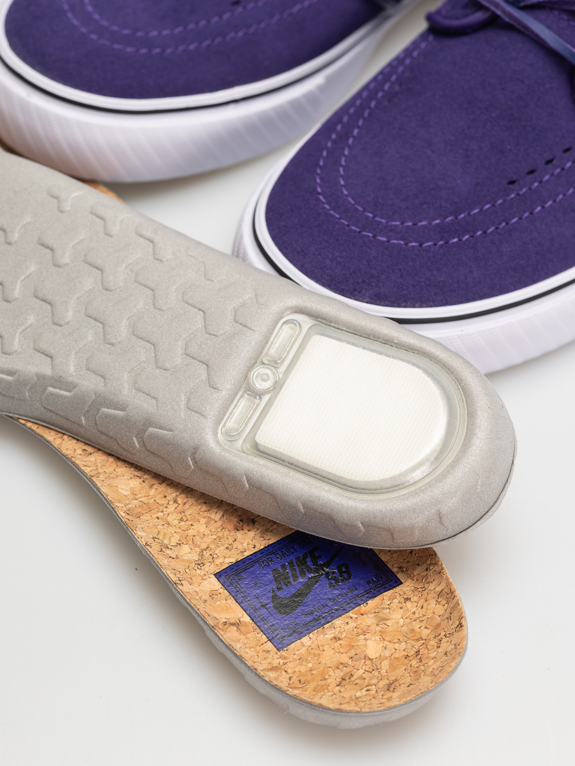 Buty Nike SB Zoom Janoski Og+ (court purple/black court purple white)