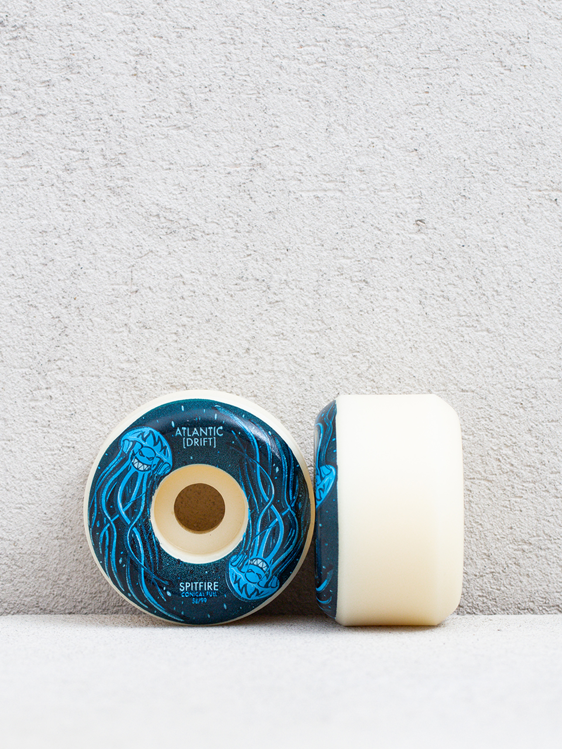 Kółka Spitfire F4 99D Atlantic Drift Conical Full (natural/navy)