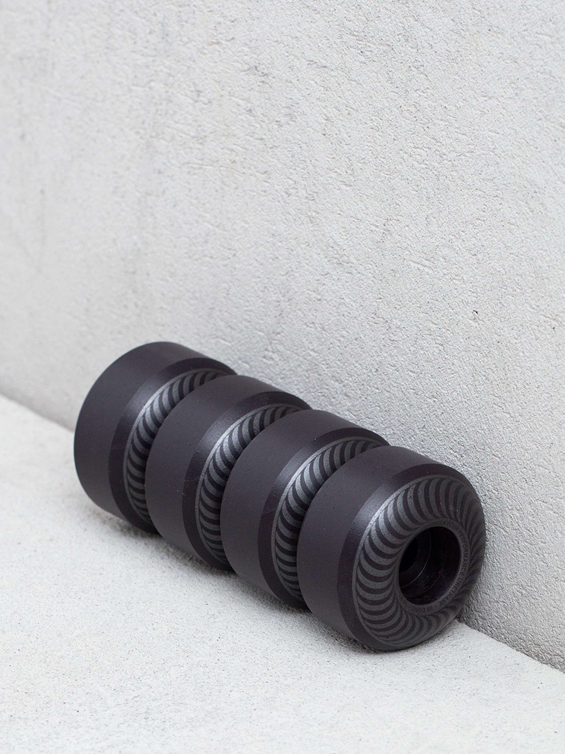 Kółka Spitfire F4 99D Classic (black)