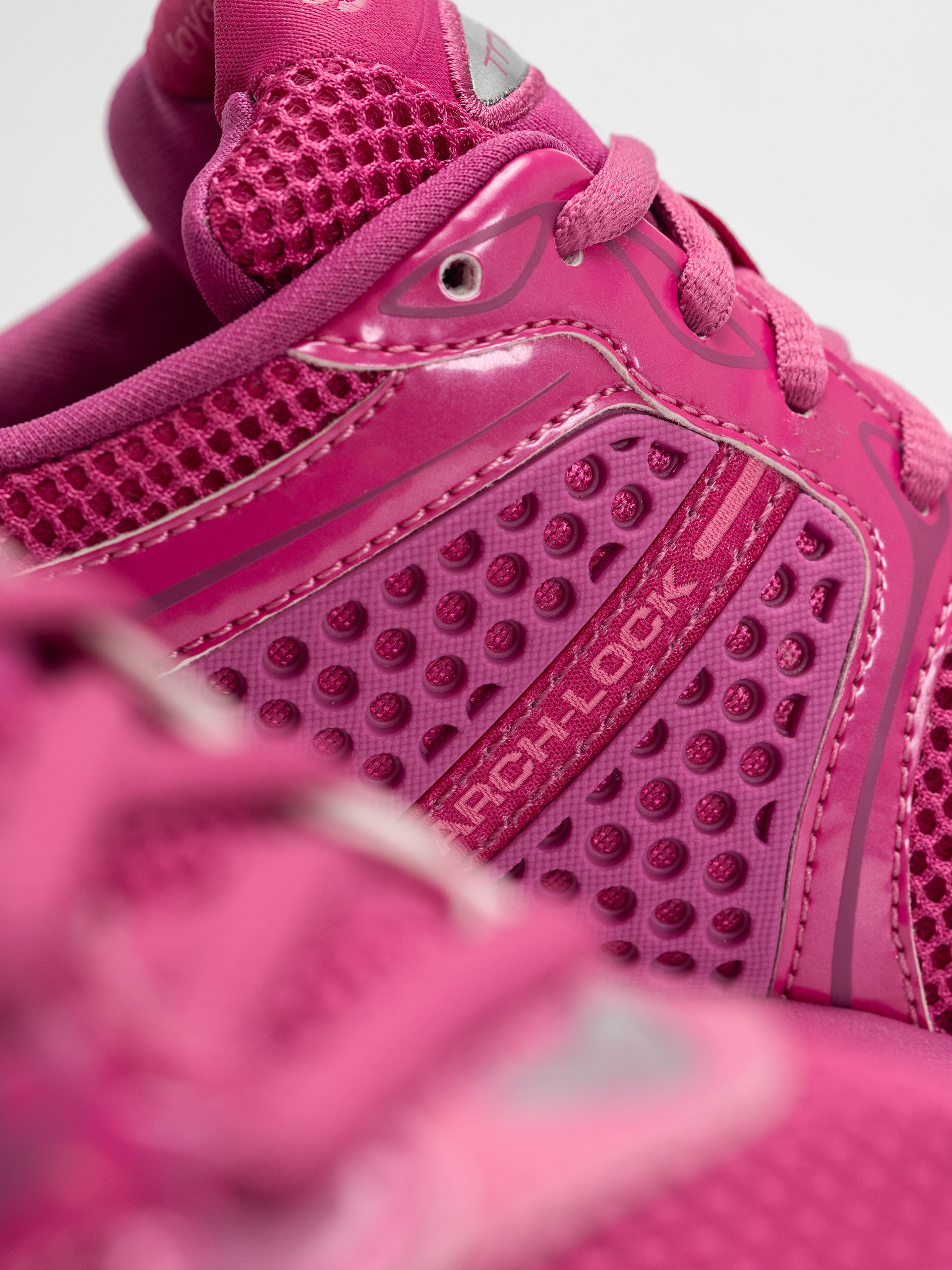 Buty Saucony Progrid Triumph 4 (pink)