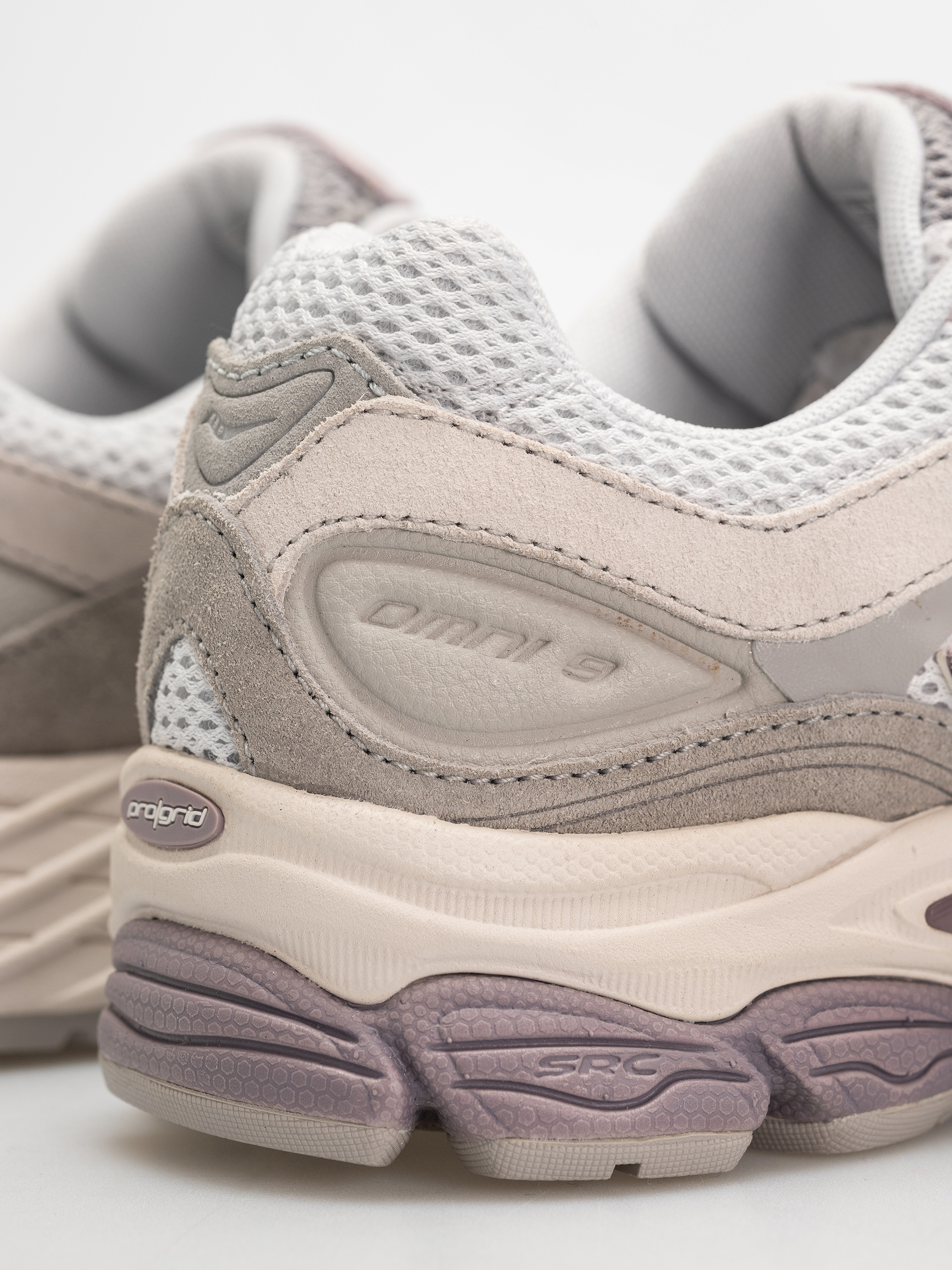 Buty Saucony Progrid Omni 9 (lght grey/lilac)