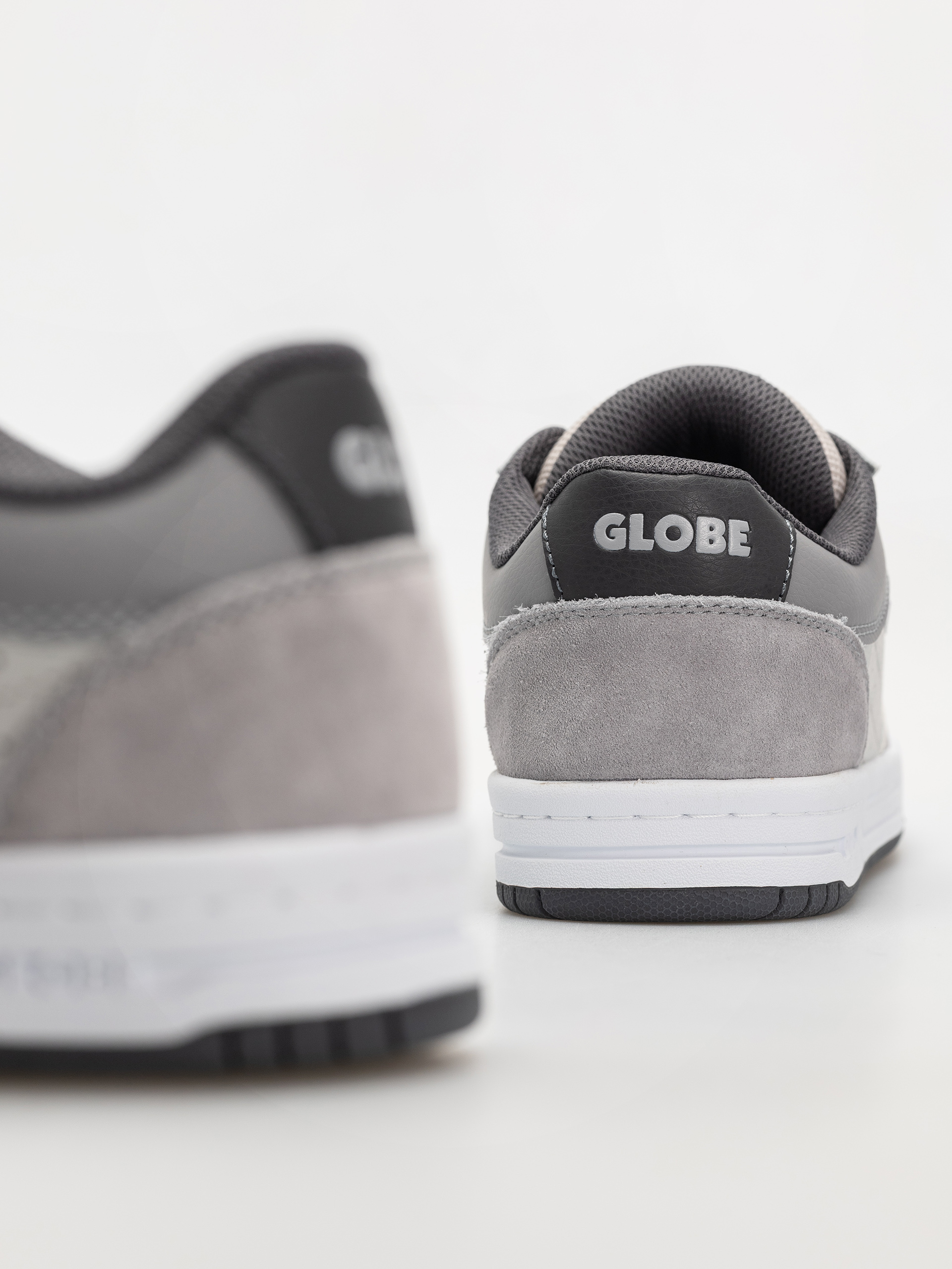 Buty Globe Mojo 2.0 (triple grey)