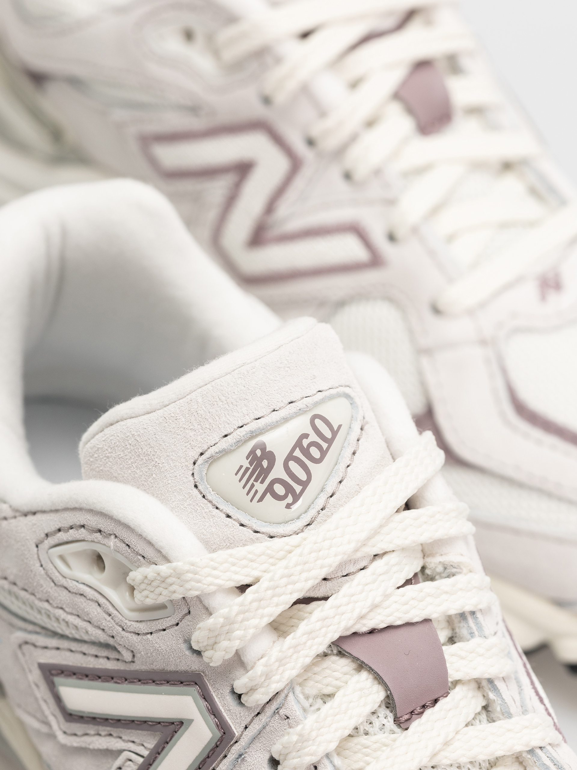 Buty New Balance 9060 (grey matter)
