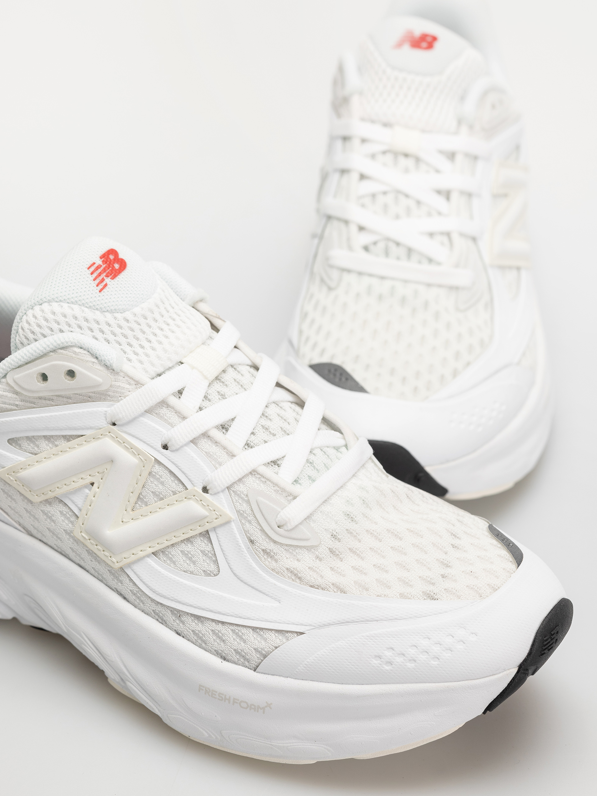 Buty New Balance TRN (white)