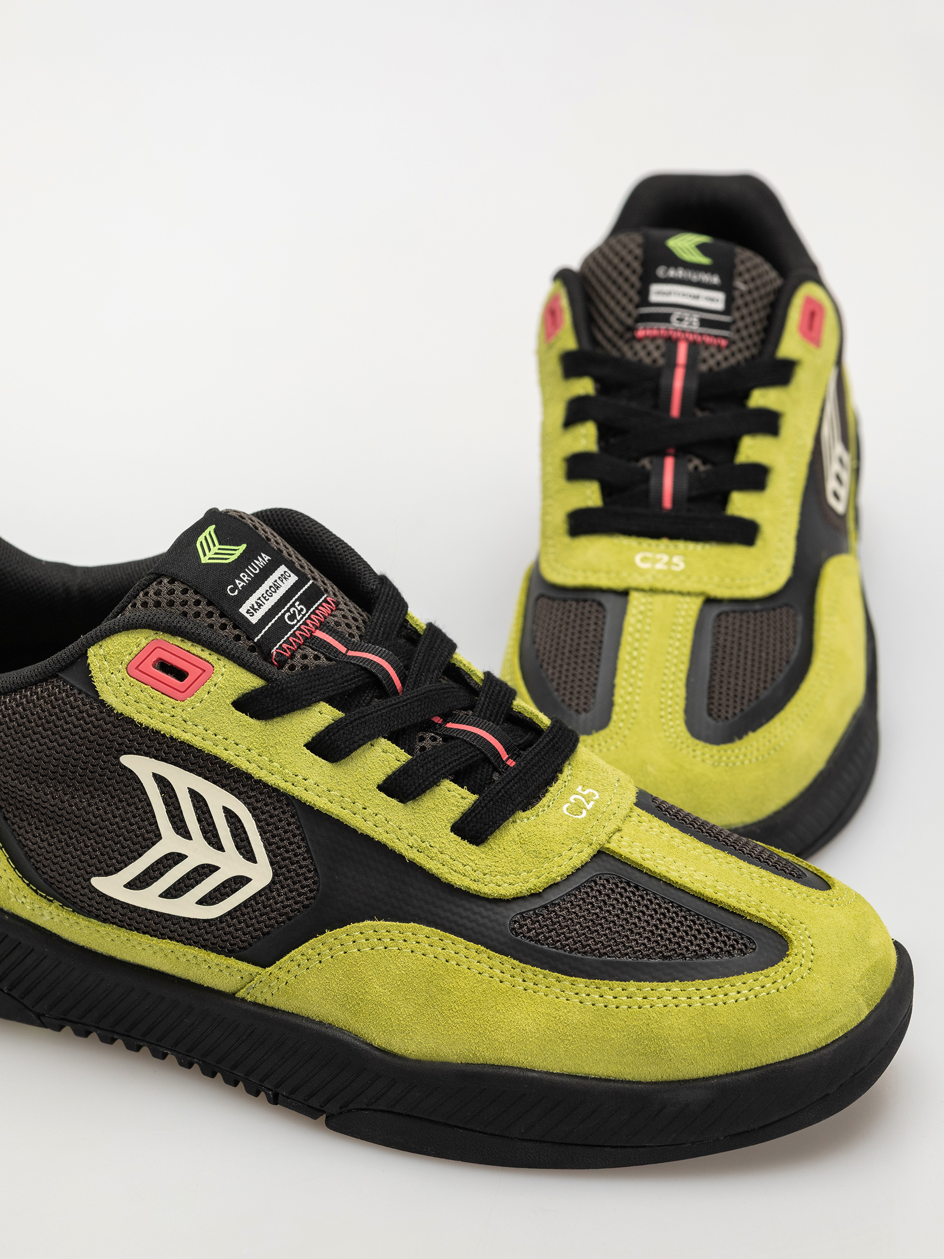 Buty Cariuma Skategoat C25 Pro (lime green suede black mesh ivory logo pink)