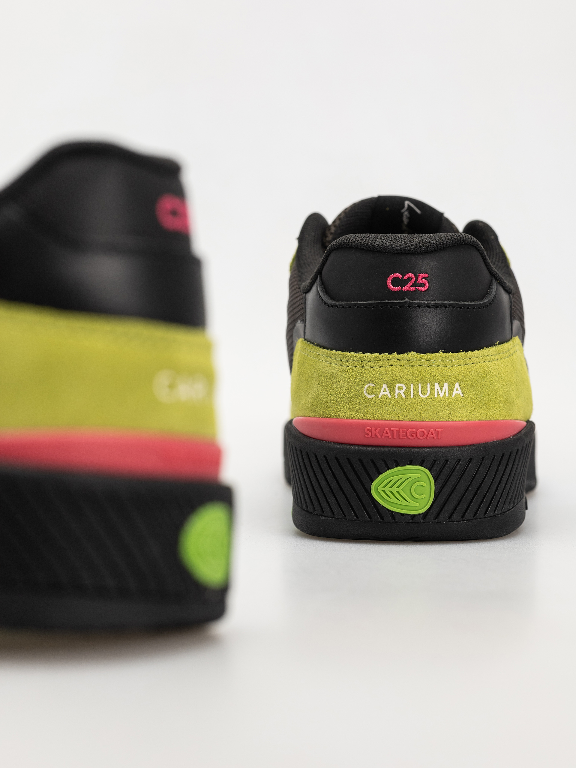 Buty Cariuma Skategoat C25 Pro (lime green suede black mesh ivory logo pink)