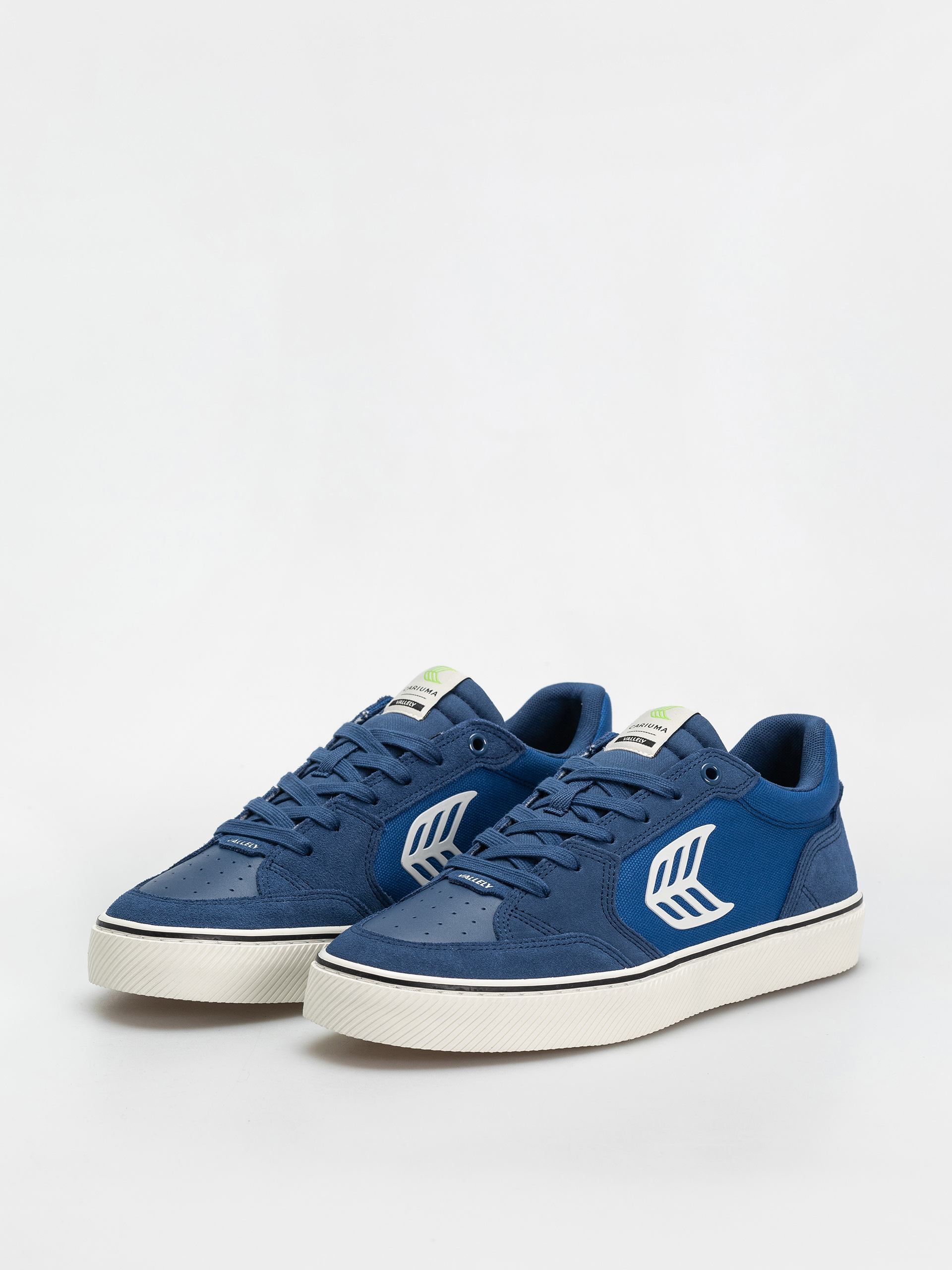 Buty Cariuma Vallely Pro (mystery blue suede and cordura off white logo)