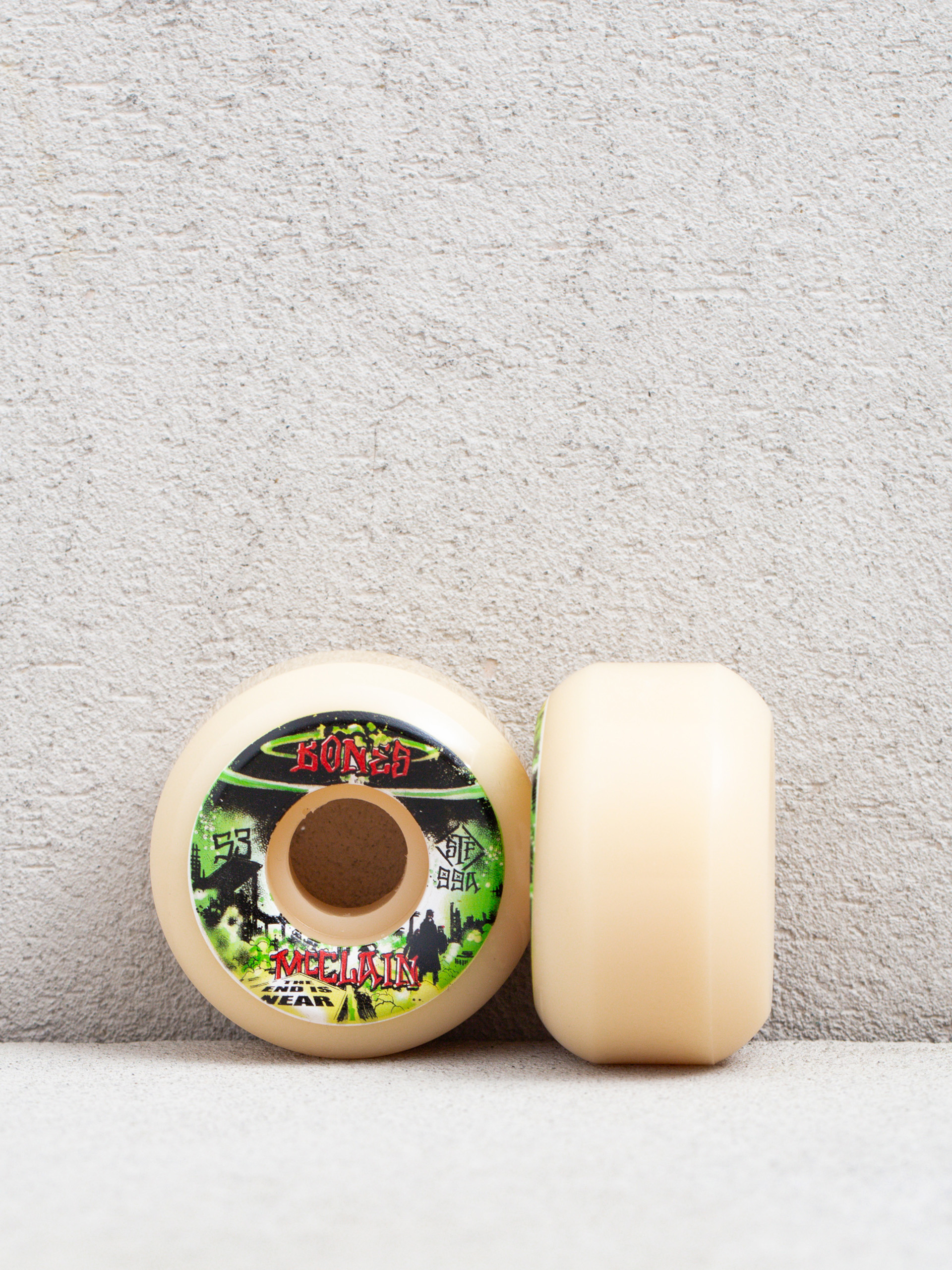 Kółka Bones Mcclain Apolcalypse V5 Sdecut Stf 99A (white/green)
