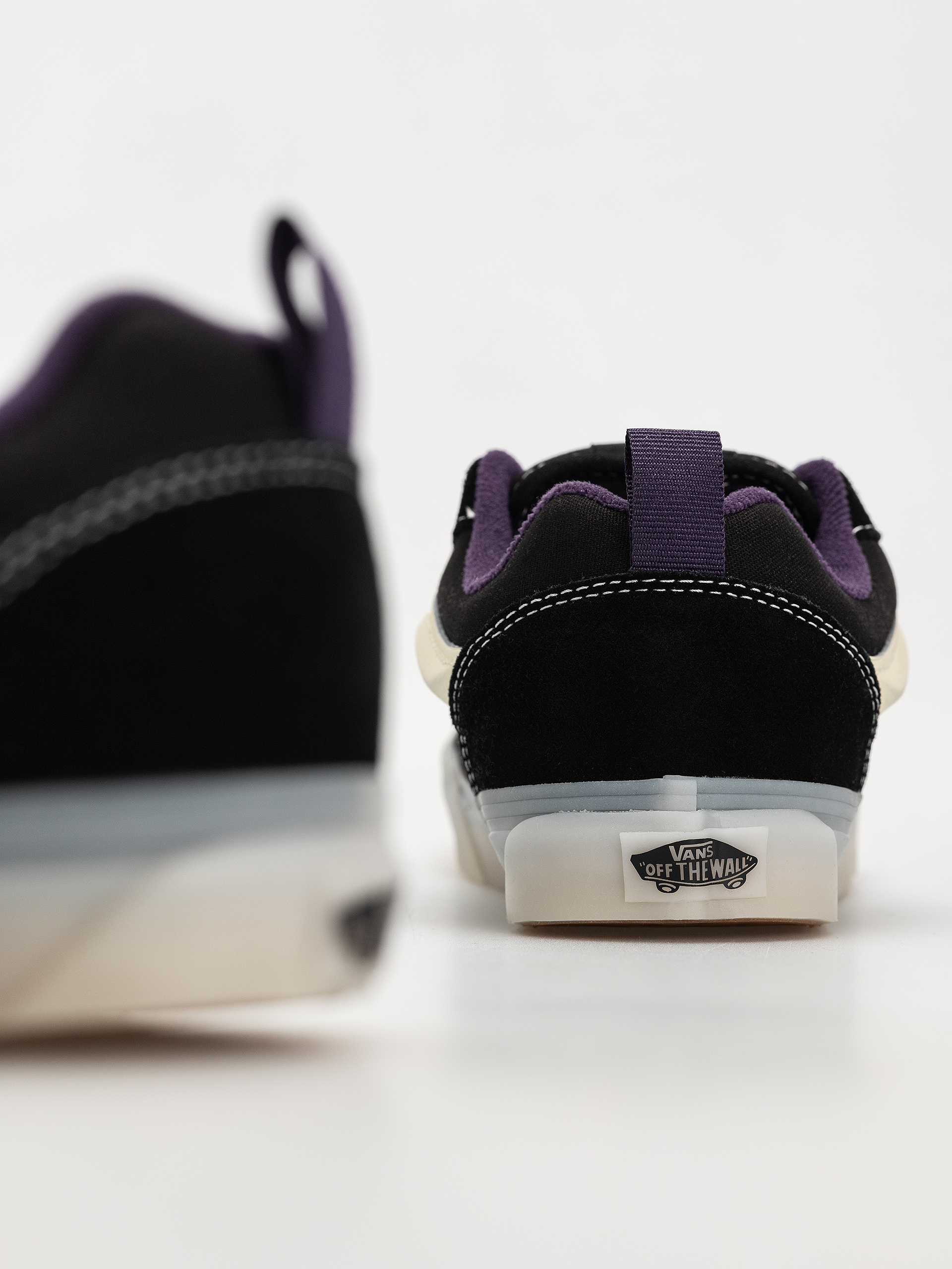 Buty Vans Knu Skool (glow black/purple)