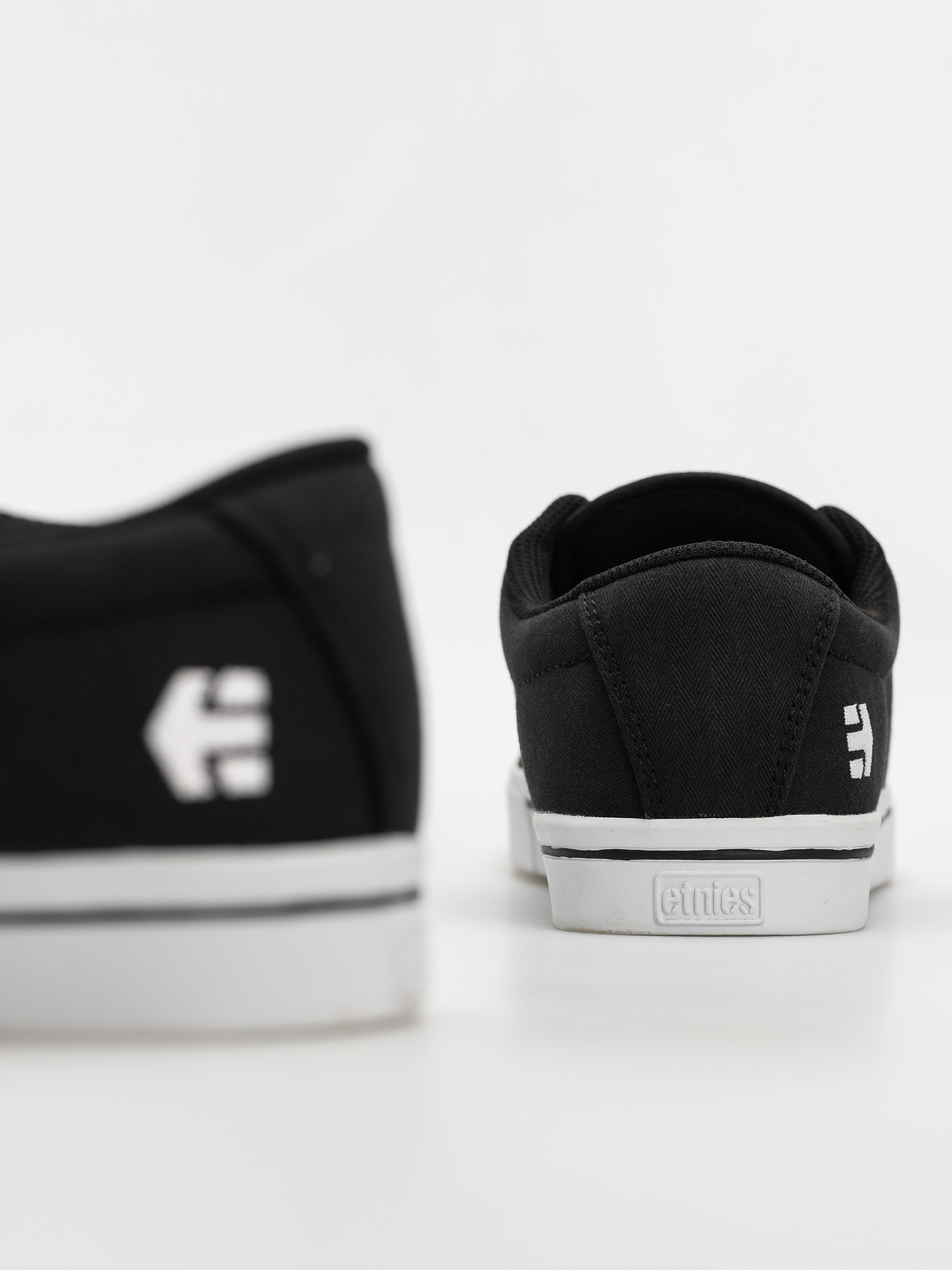 Buty Etnies Jameson 2 Eco (black/white/white)