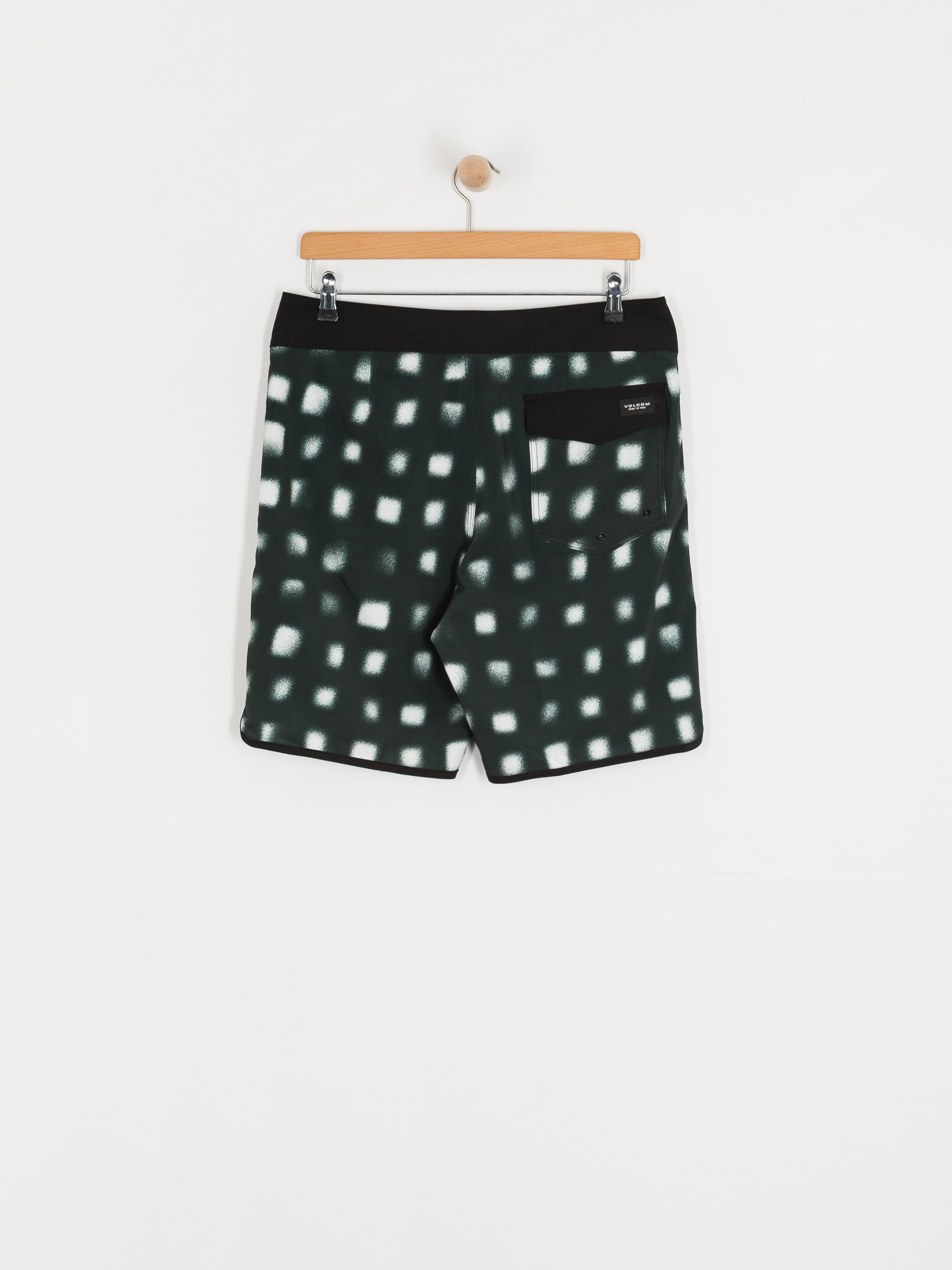 Boardshorty Volcom Infuse Scallop Mod 19 (black)