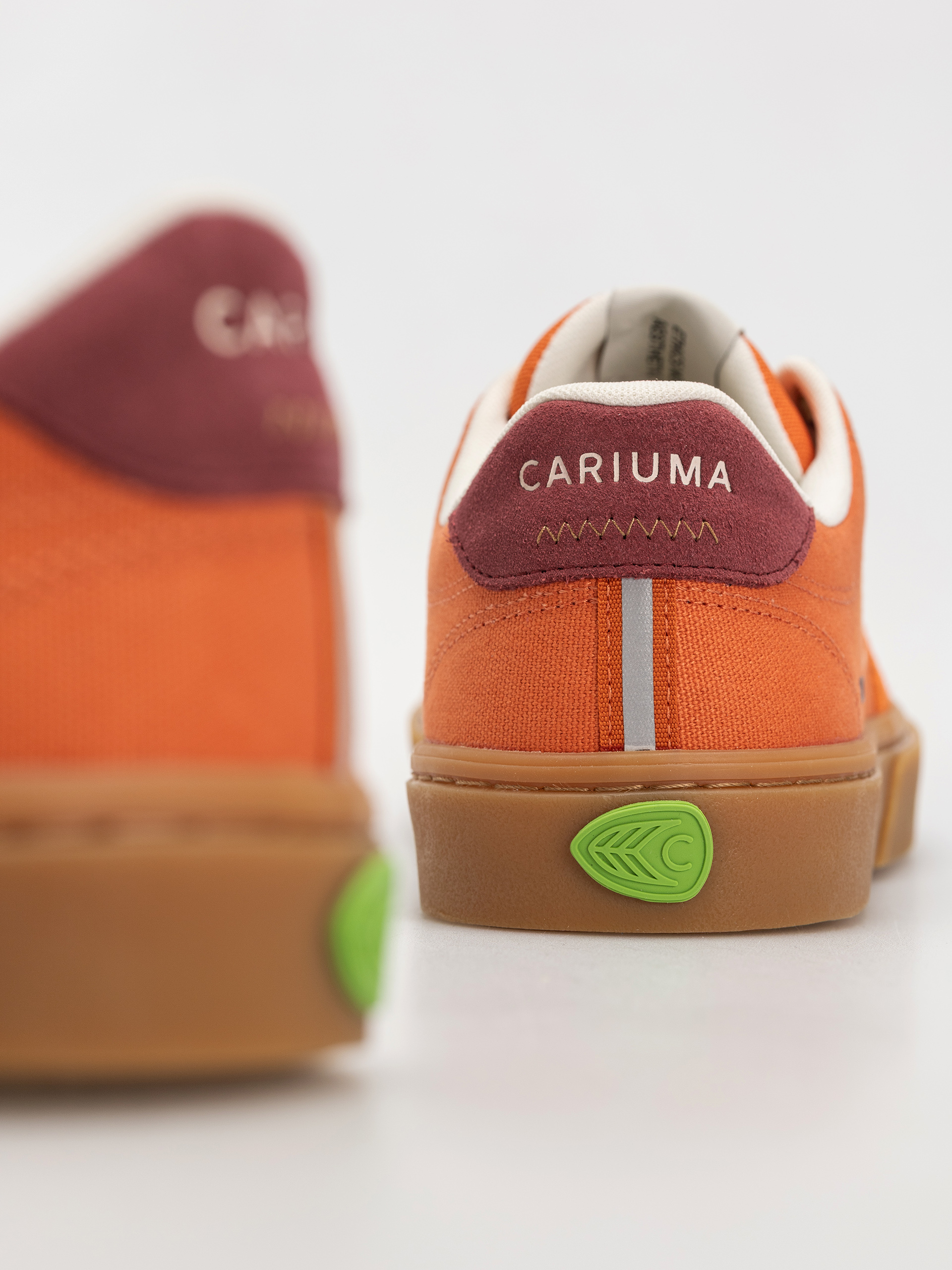 Buty Cariuma Naioca Pro (gum burnt orange suede and canvas ivory logo ruby wine)