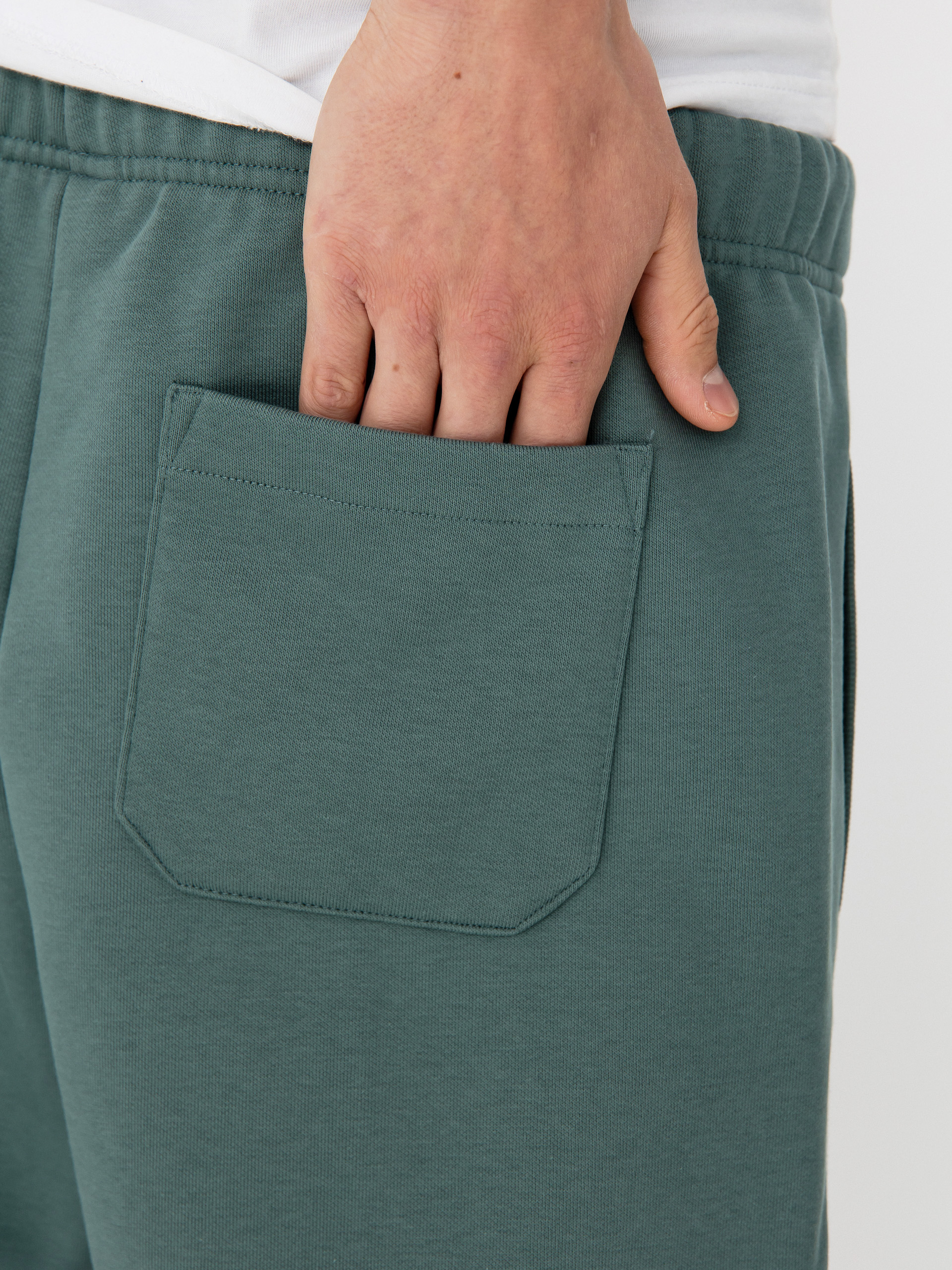 Szorty Carhartt WIP Chase (silver pine/gold)