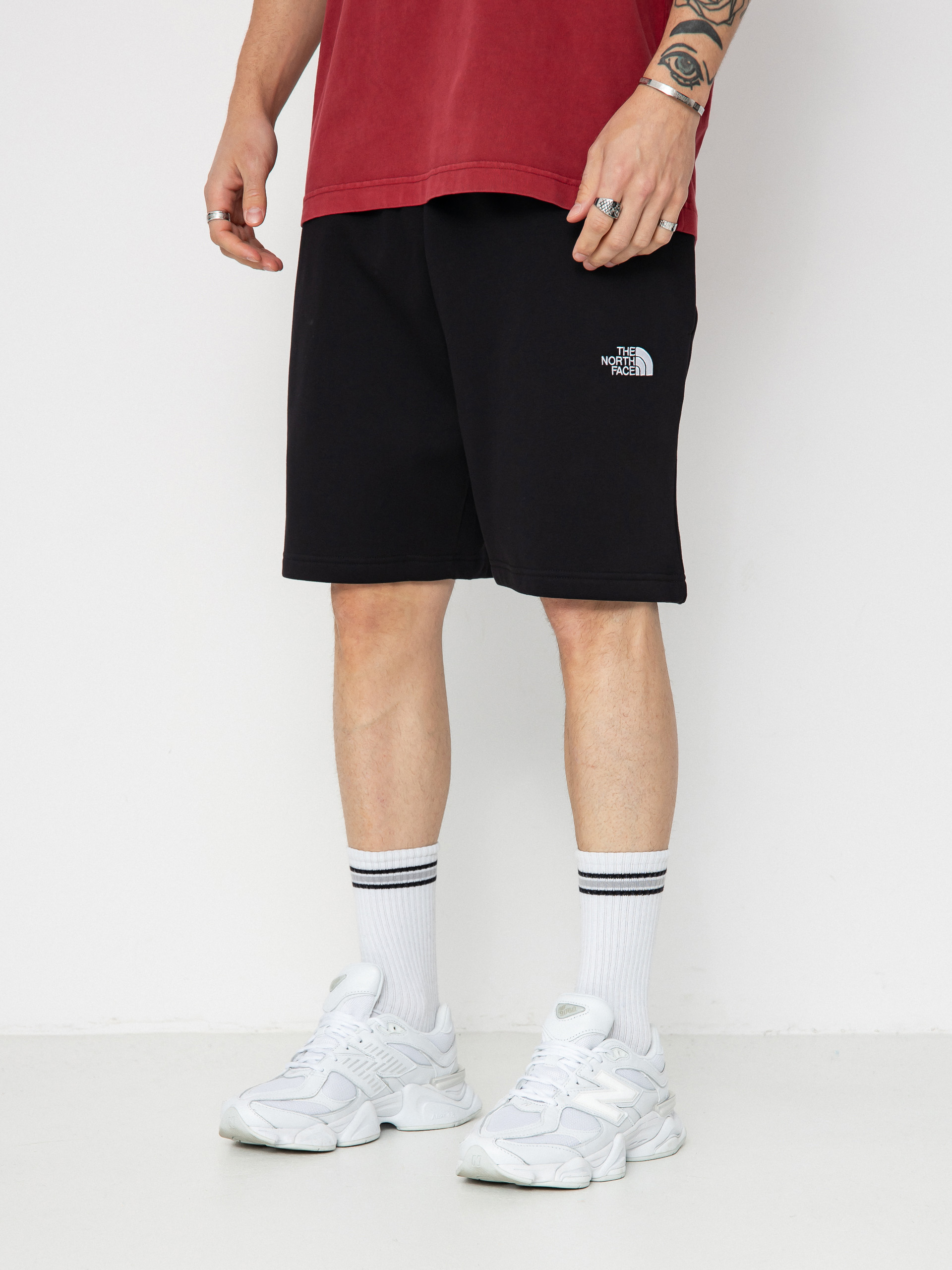 Szorty The North Face Essential Relaxed (tnf black)