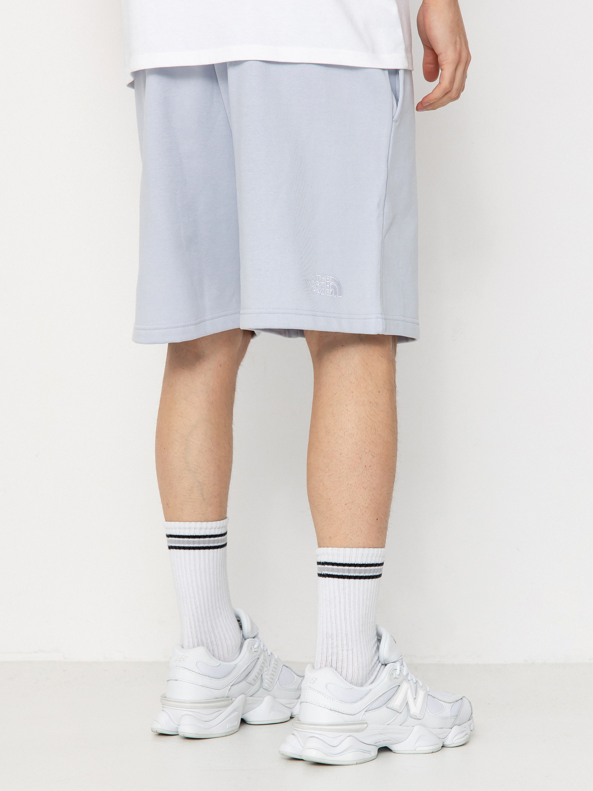 Szorty The North Face Essential Relaxed (mystic haze)