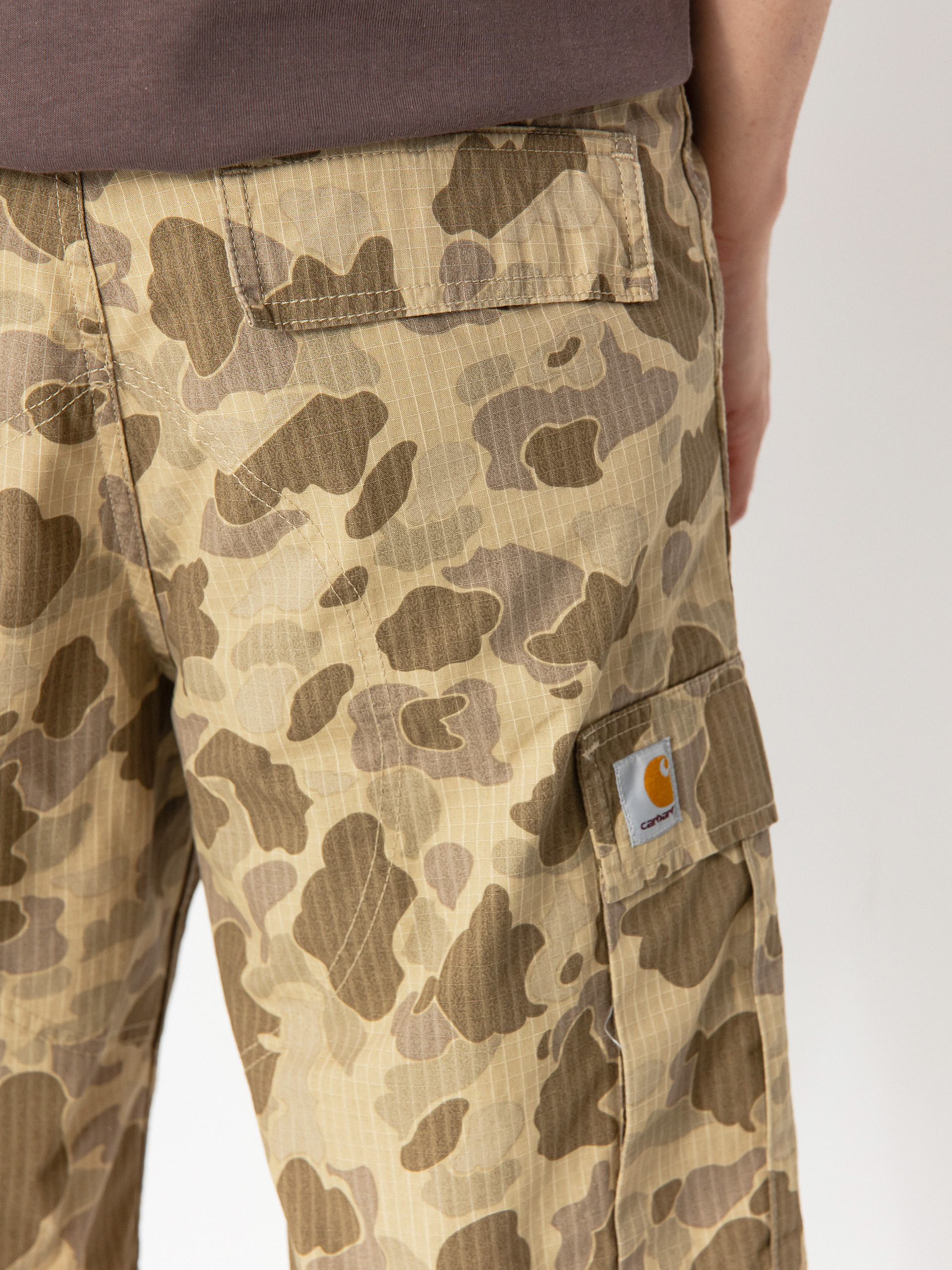 Szorty Carhartt WIP Regular Cargo (camo duck/desert)
