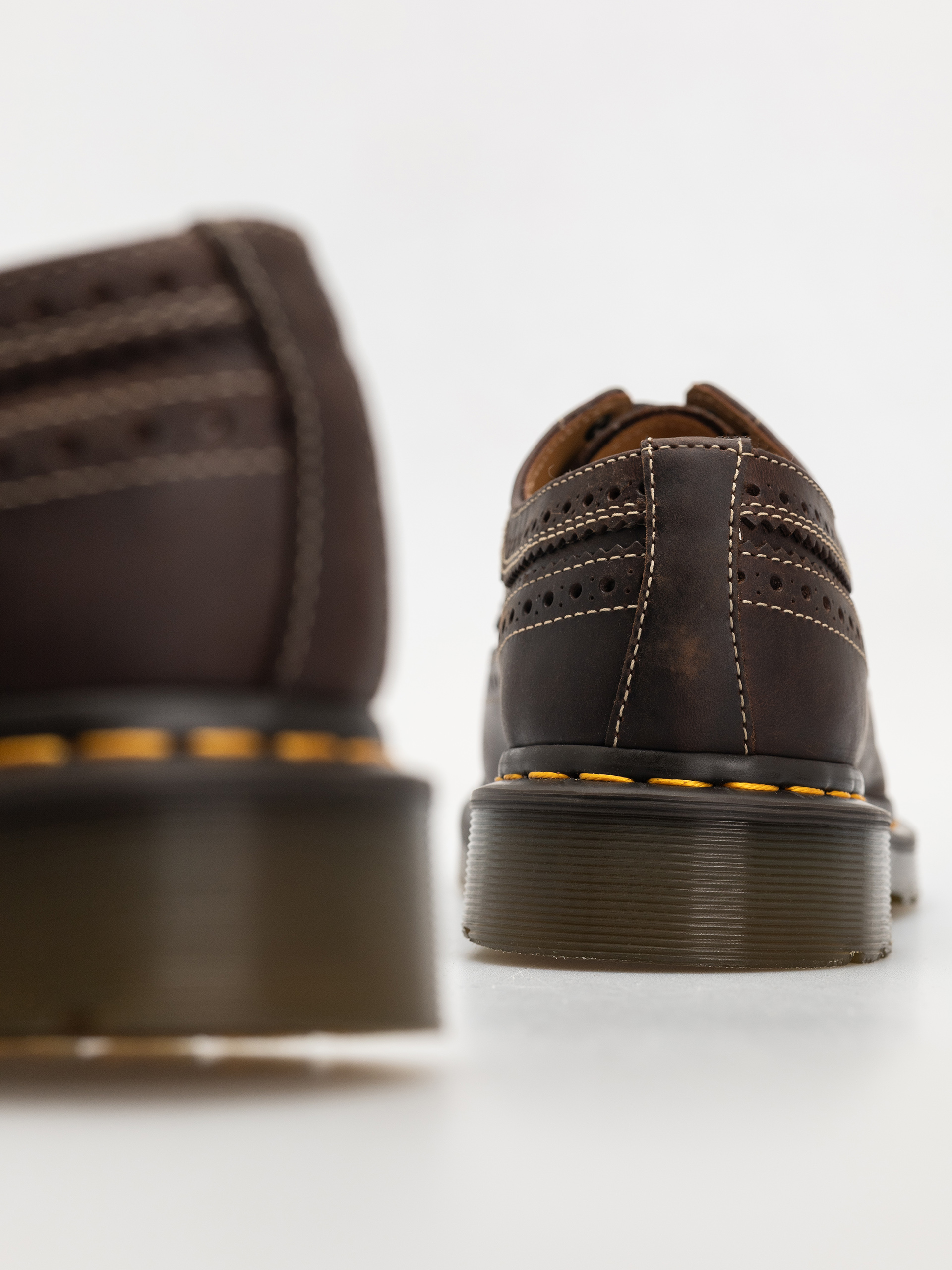 Buty Dr. Martens 3989 YS (dark brown crazy horse)