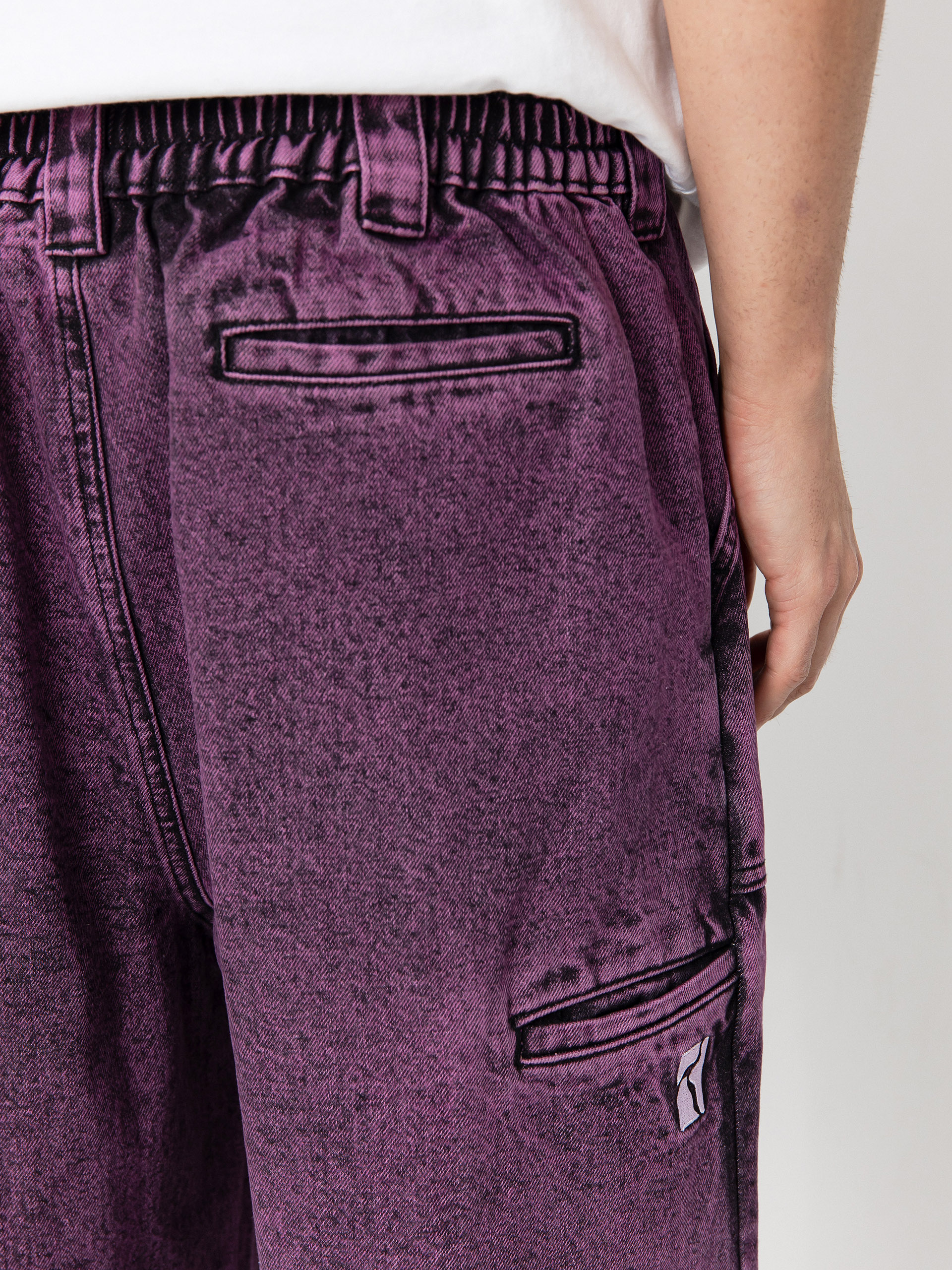 Spodnie Poetic Collective Painter (purple acid wash denim)