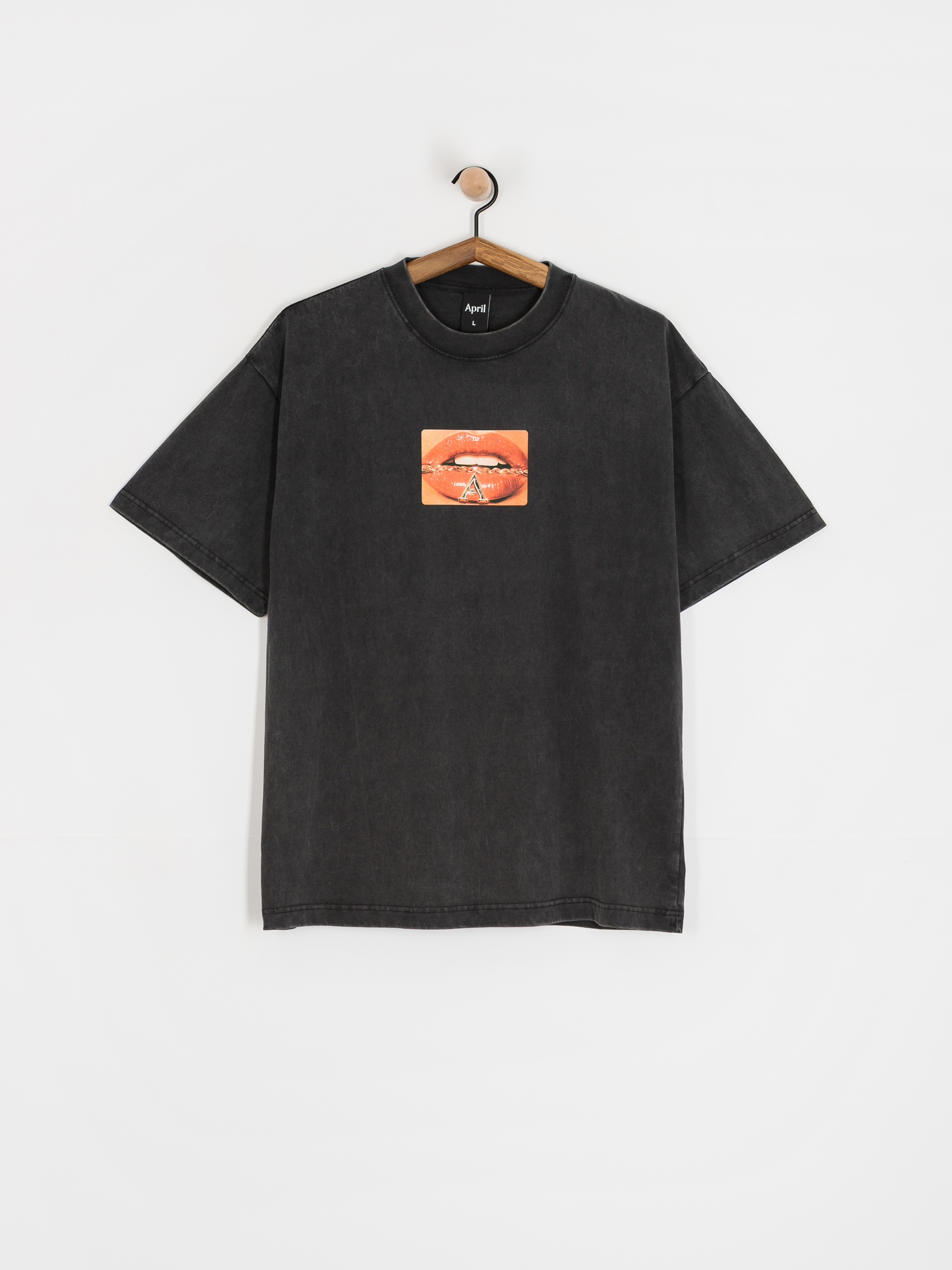 T-shirt April Skateboards Pendant (vintage black)