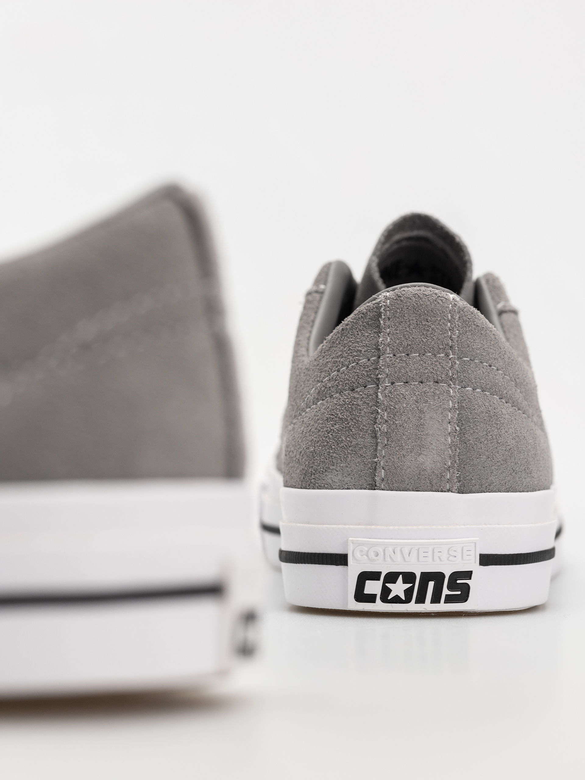 Buty Converse One Star Pro (classic grey/black/white)