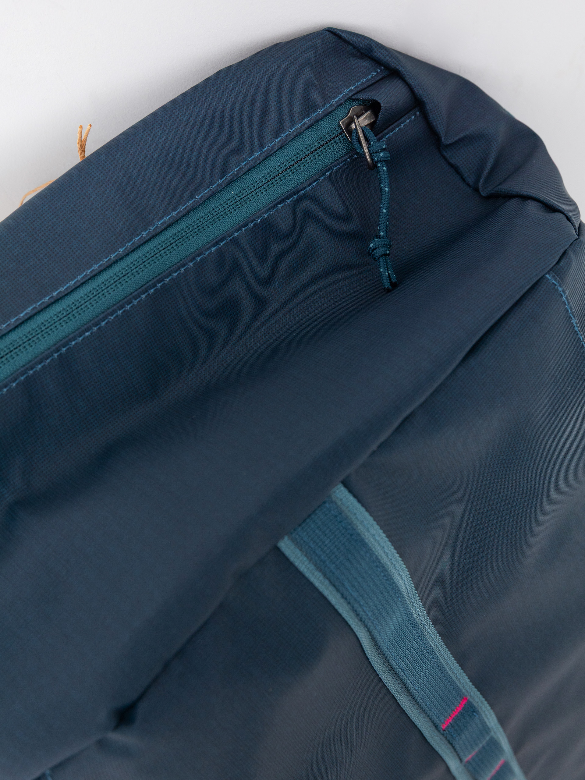 Plecak Patagonia Black Hole Pack 25L (tidal teal)