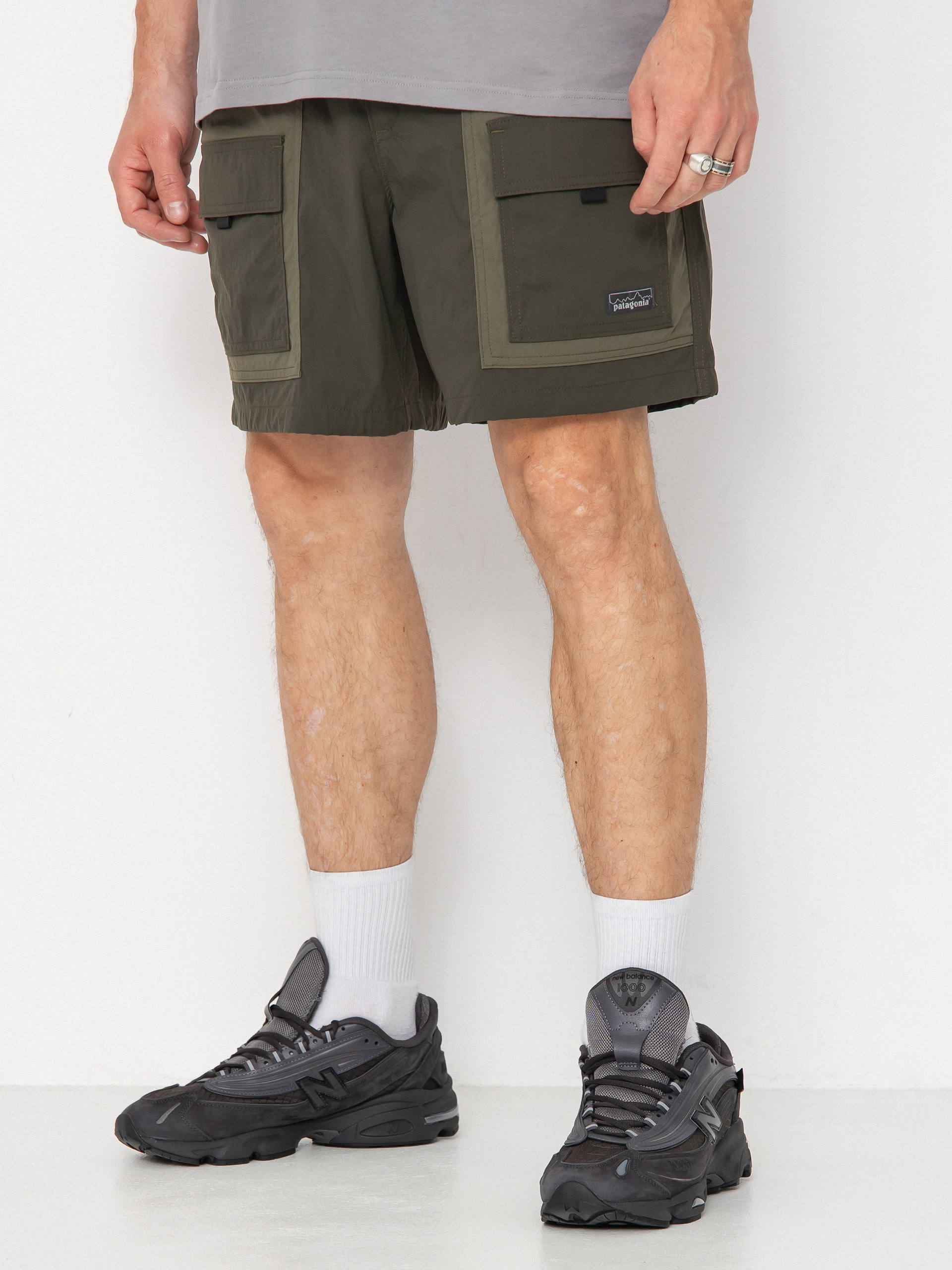 Szorty Patagonia Outdoor Everyday 6in (pine needle green)
