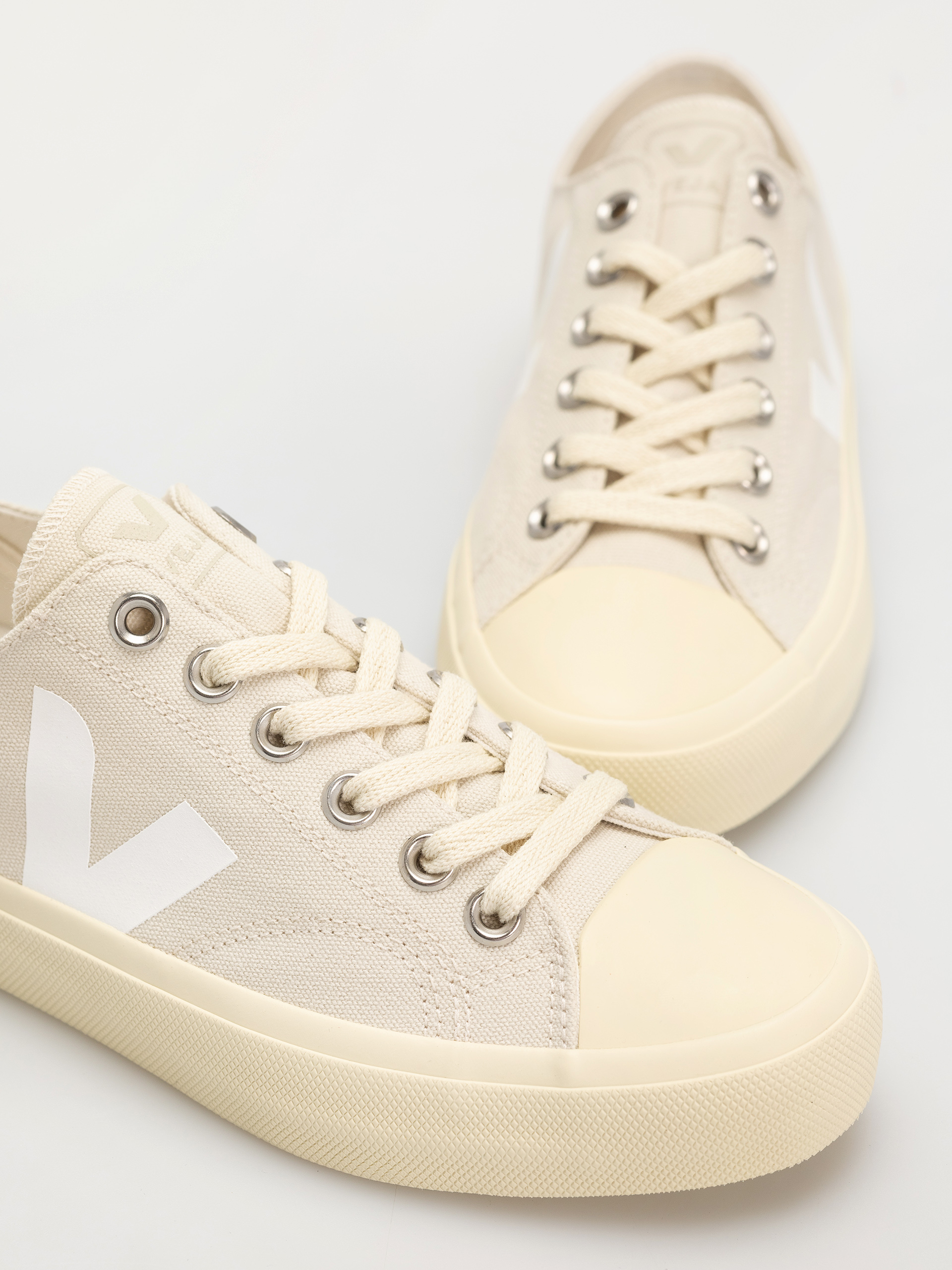 Buty Veja Wata II Low Wmn (pierre white)
