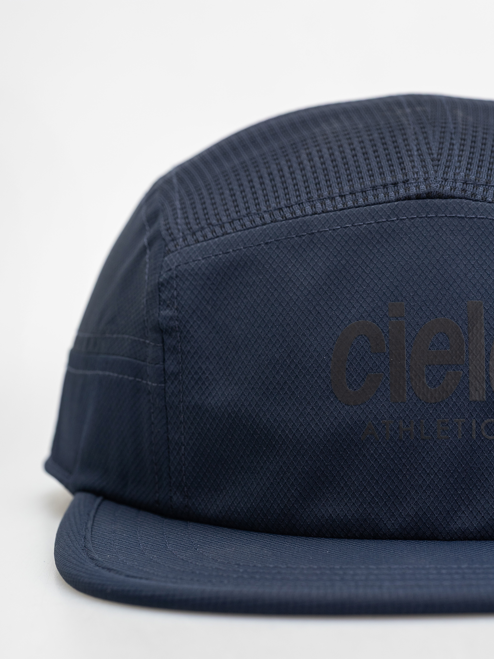 Czapka z daszkiem Ciele Athletics GOCap Classic Athletics (deepspace)