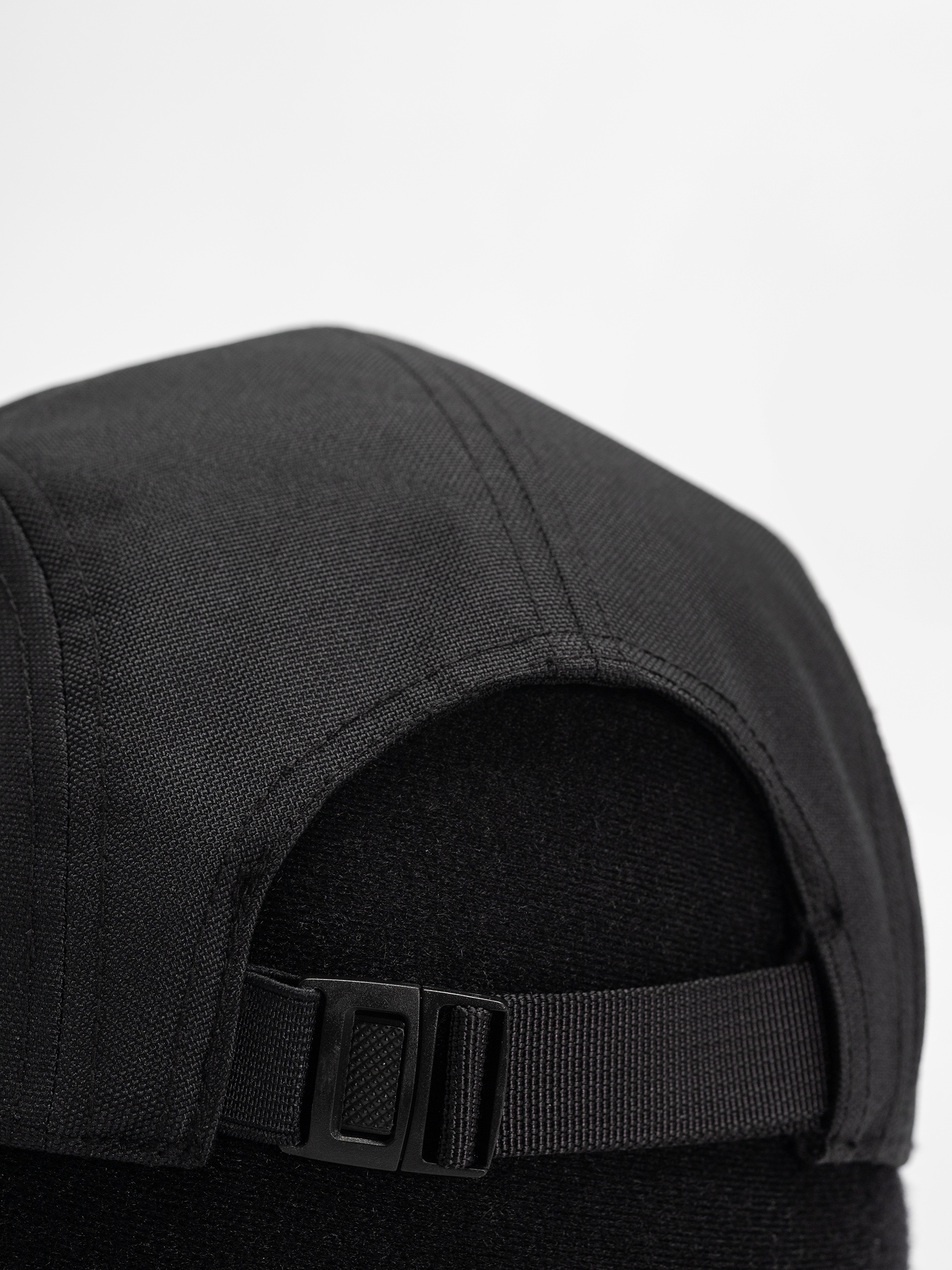Czapka z daszkiem Eastpak 5 Panel (black)