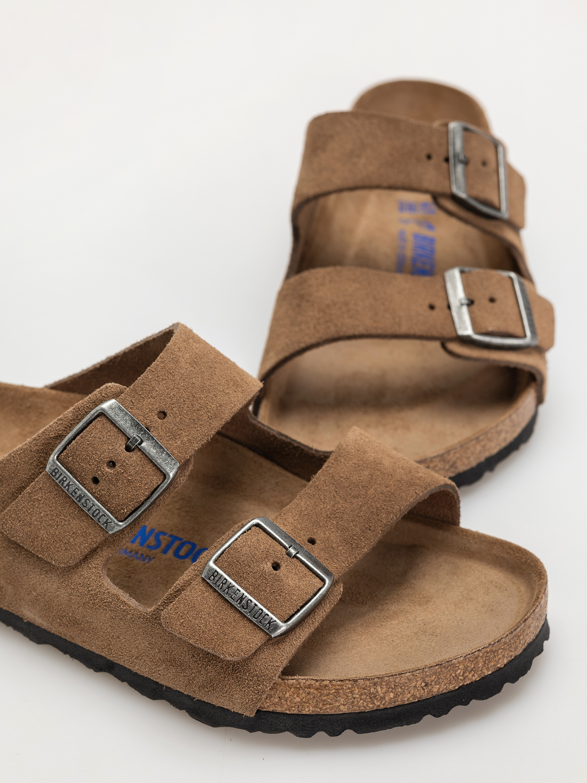 Klapki Birkenstock Arizona Suede Leather Regular (dark tea)