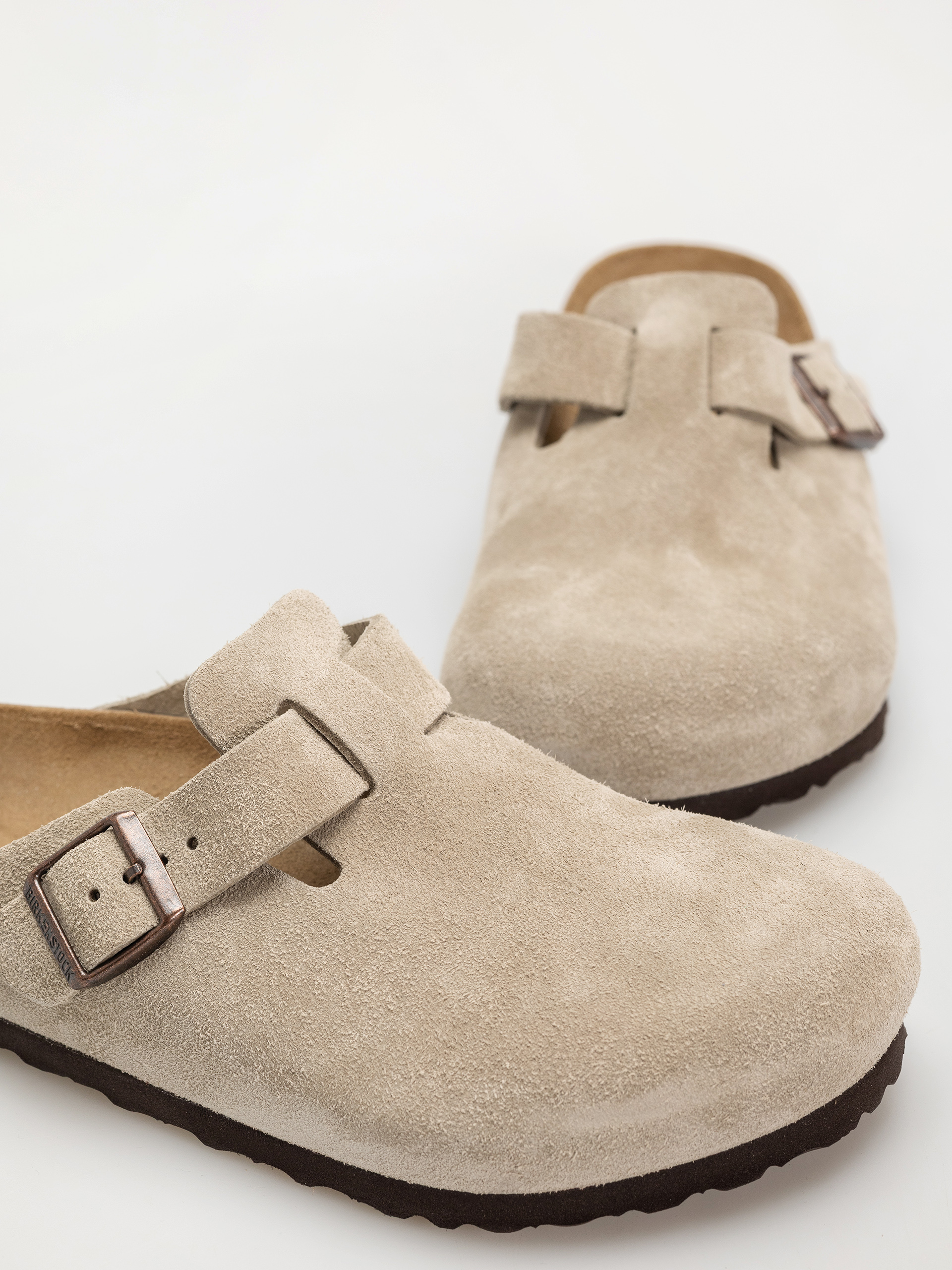 Klapki Birkenstock Boston Suede Leather Regular (taupe)