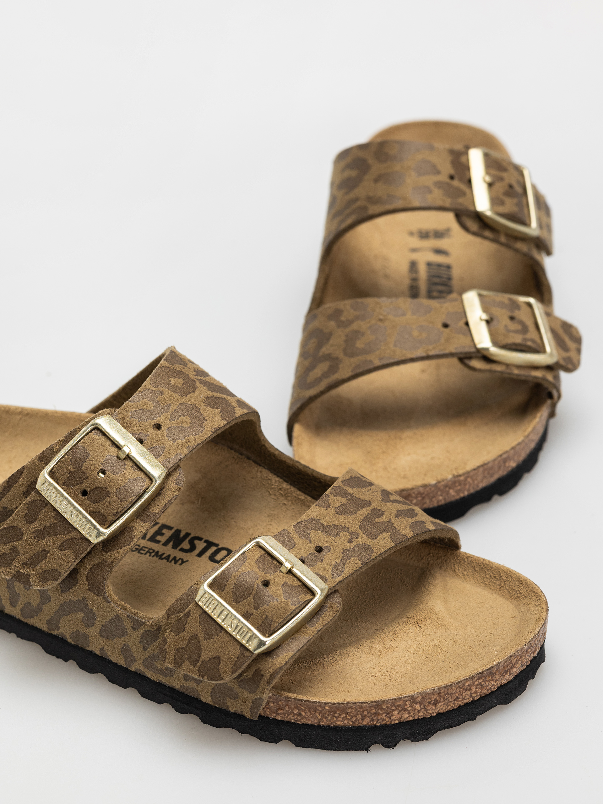 Klapki Birkenstock Arizona Synthetics Narrow Wmn (leo khaki)