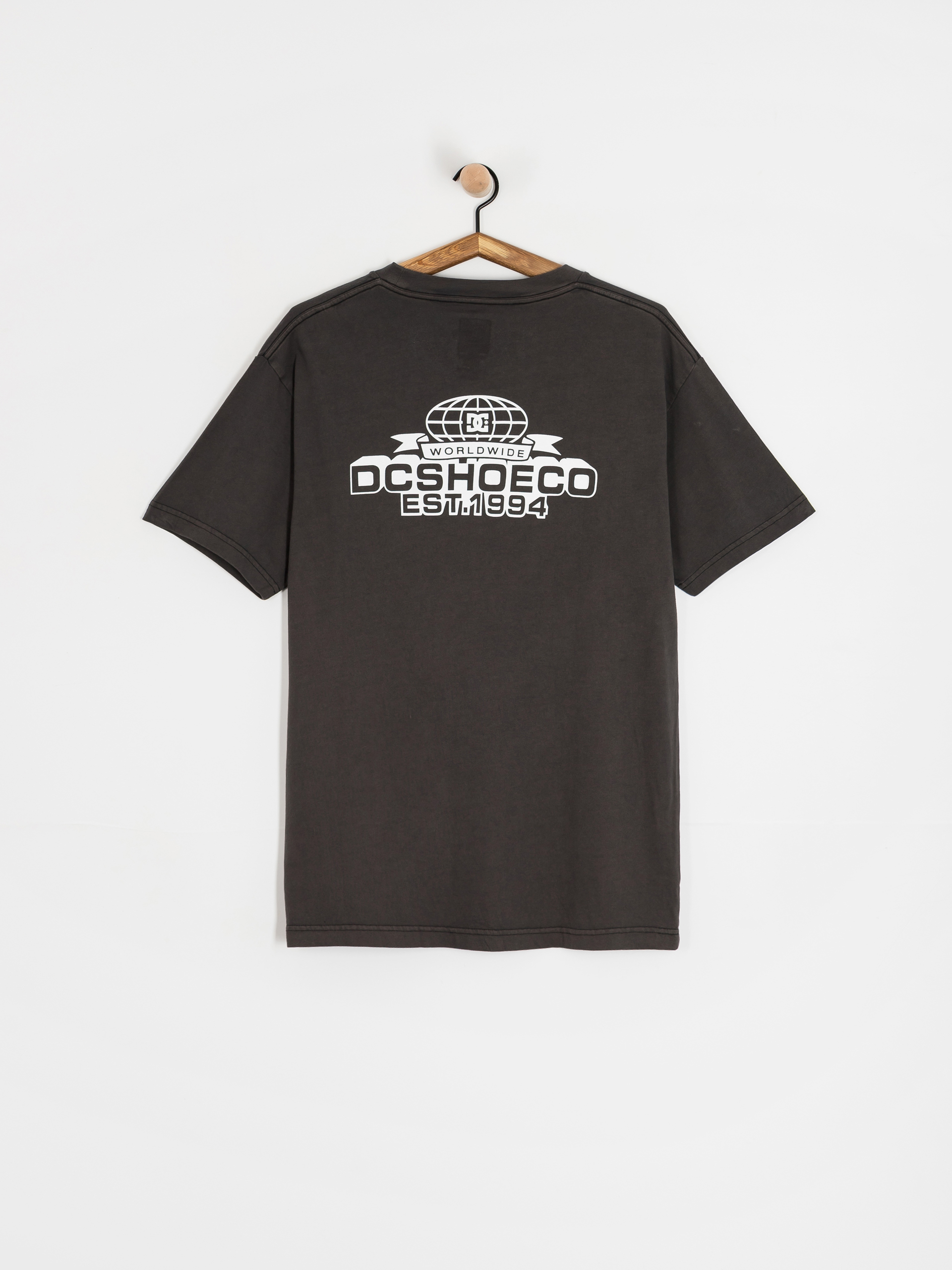 T-shirt DC Stock Up (black enzyme wash)
