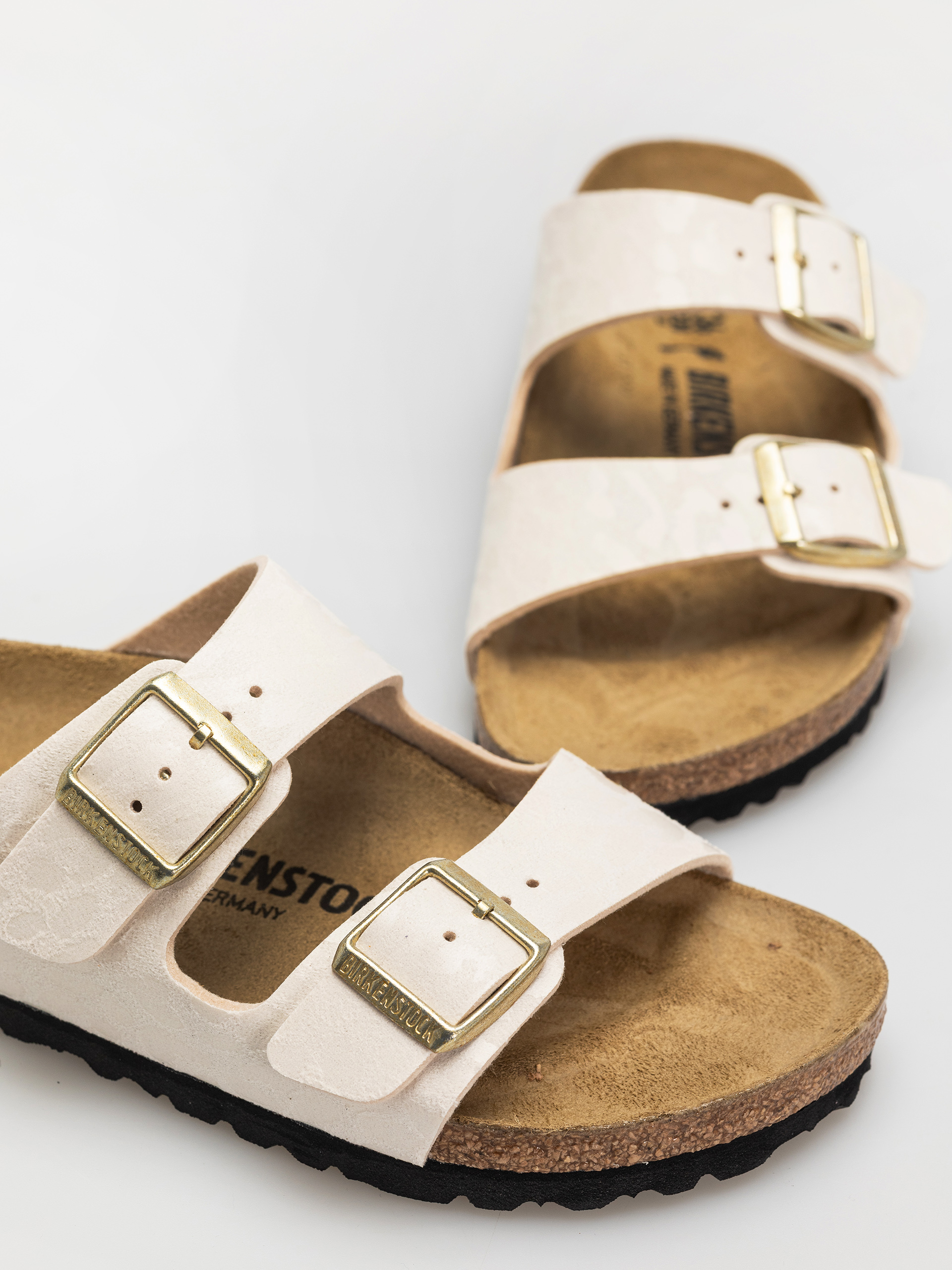 Klapki Birkenstock Arizona Synthetics Narrow Wmn (leo eggshell)