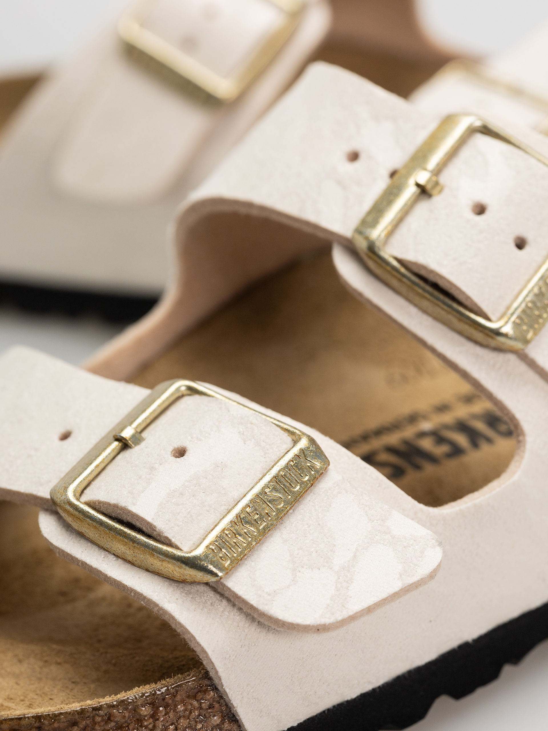 Klapki Birkenstock Arizona Synthetics Narrow Wmn (leo eggshell)