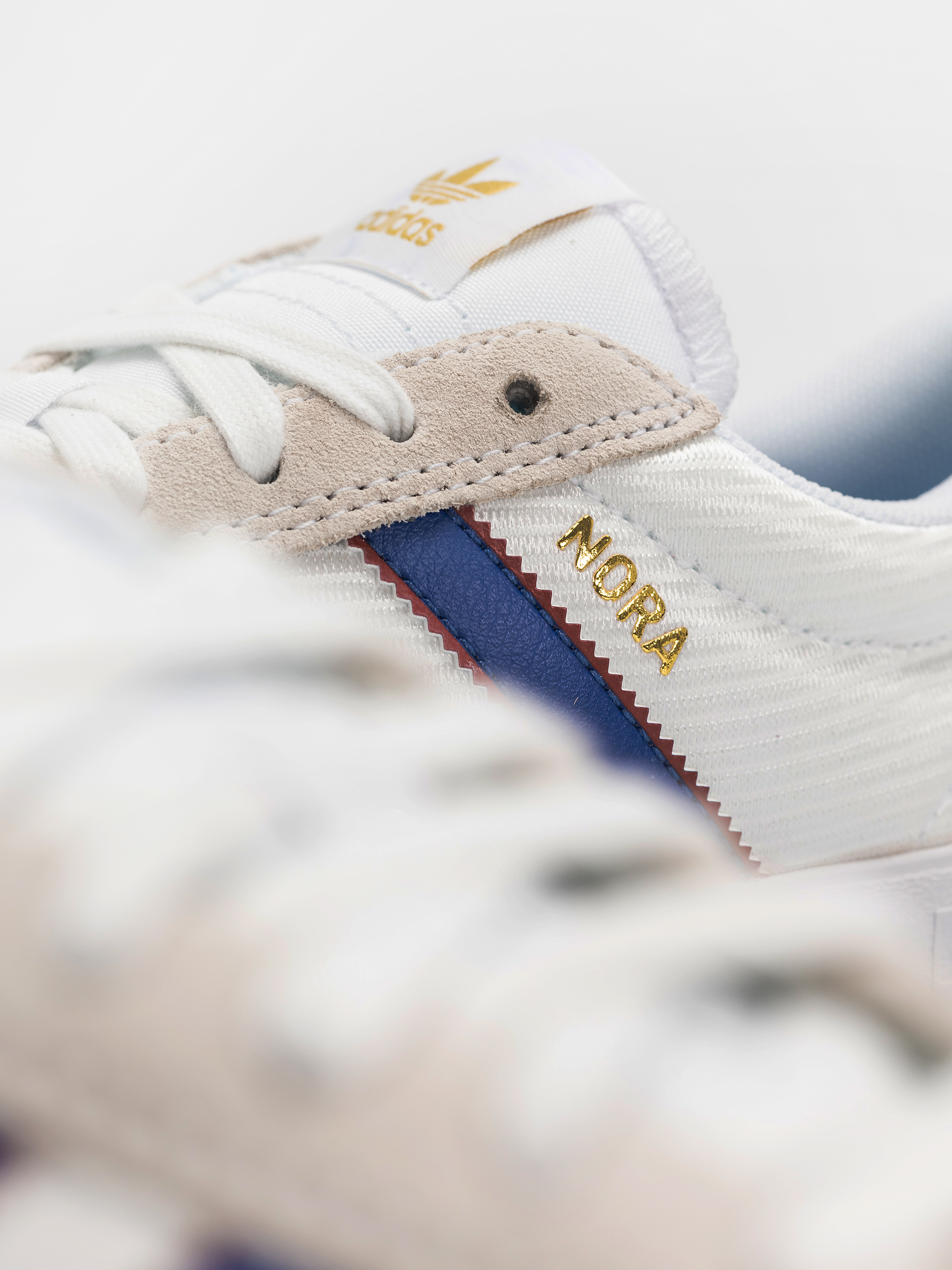 Buty adidas Nora (ftwwht/royblu/betsca)