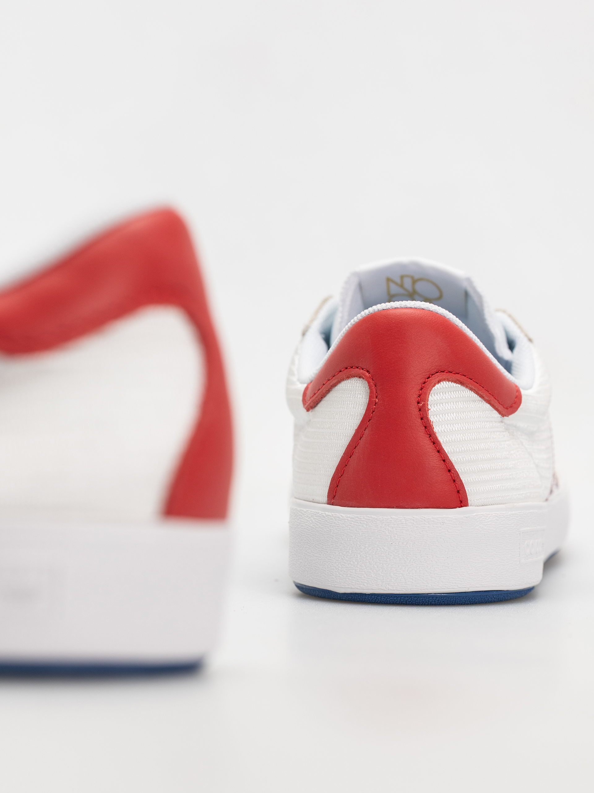 Buty adidas Nora (ftwwht/royblu/betsca)