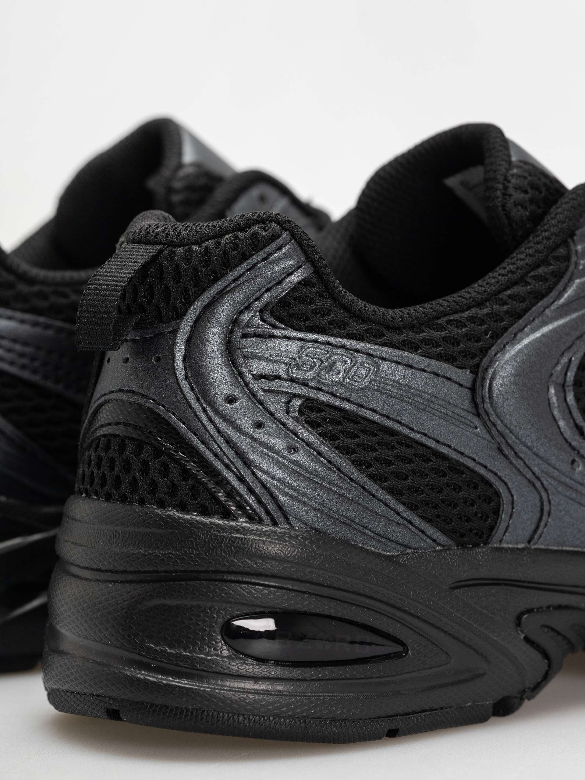 Buty New Balance 530 (black)