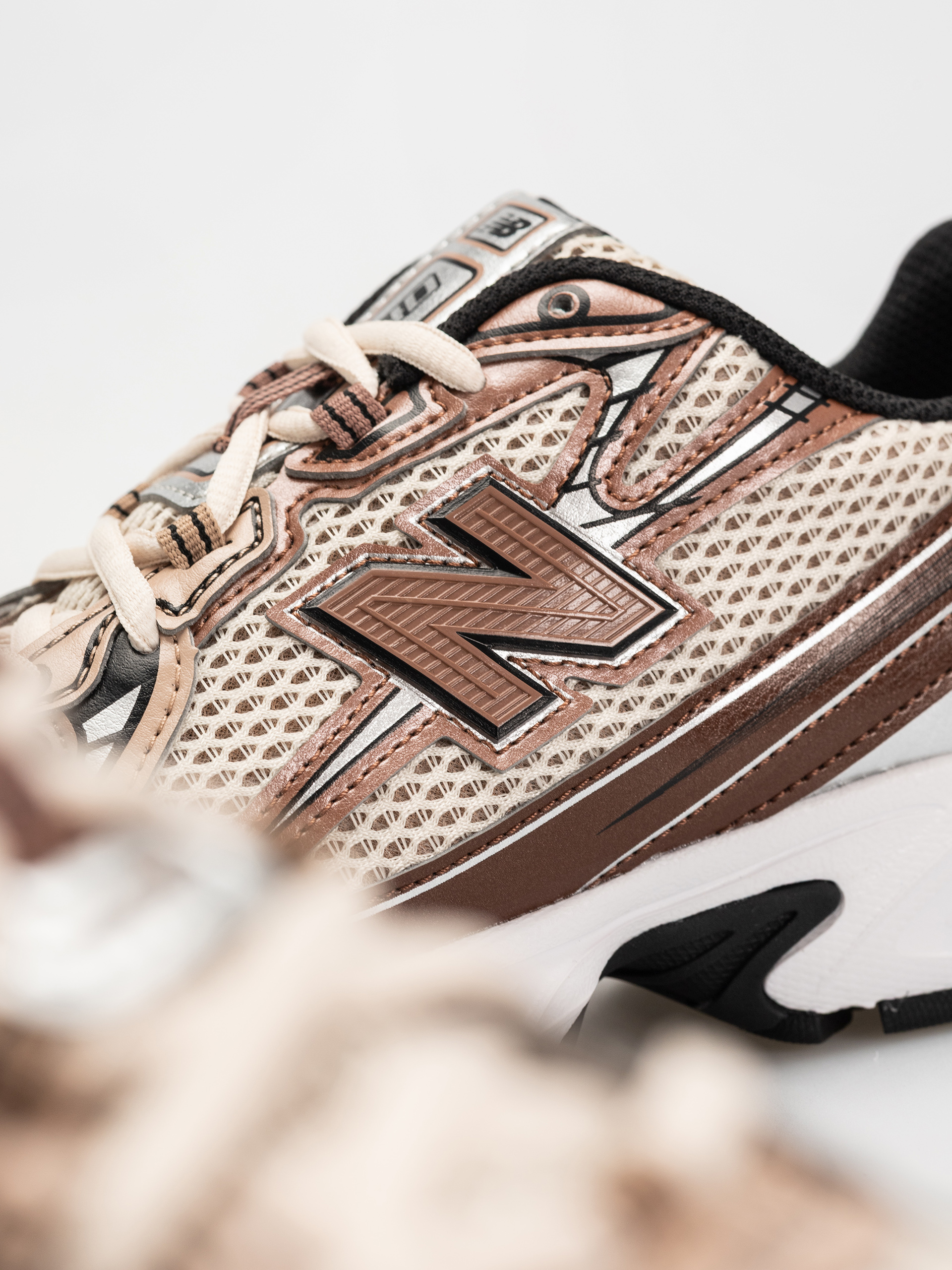 Buty New Balance 740 (beige)