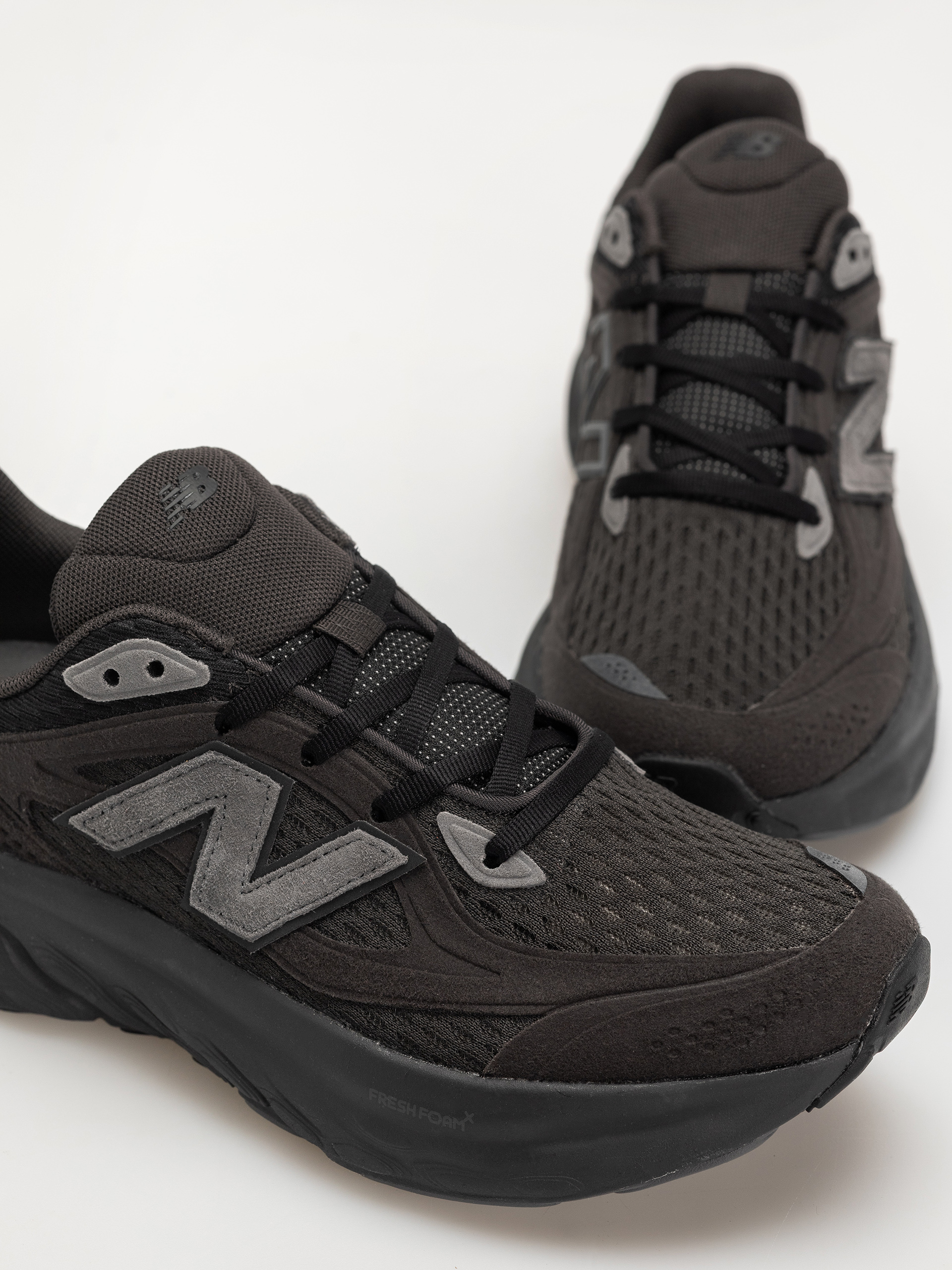 Buty New Balance Trn (black cement)
