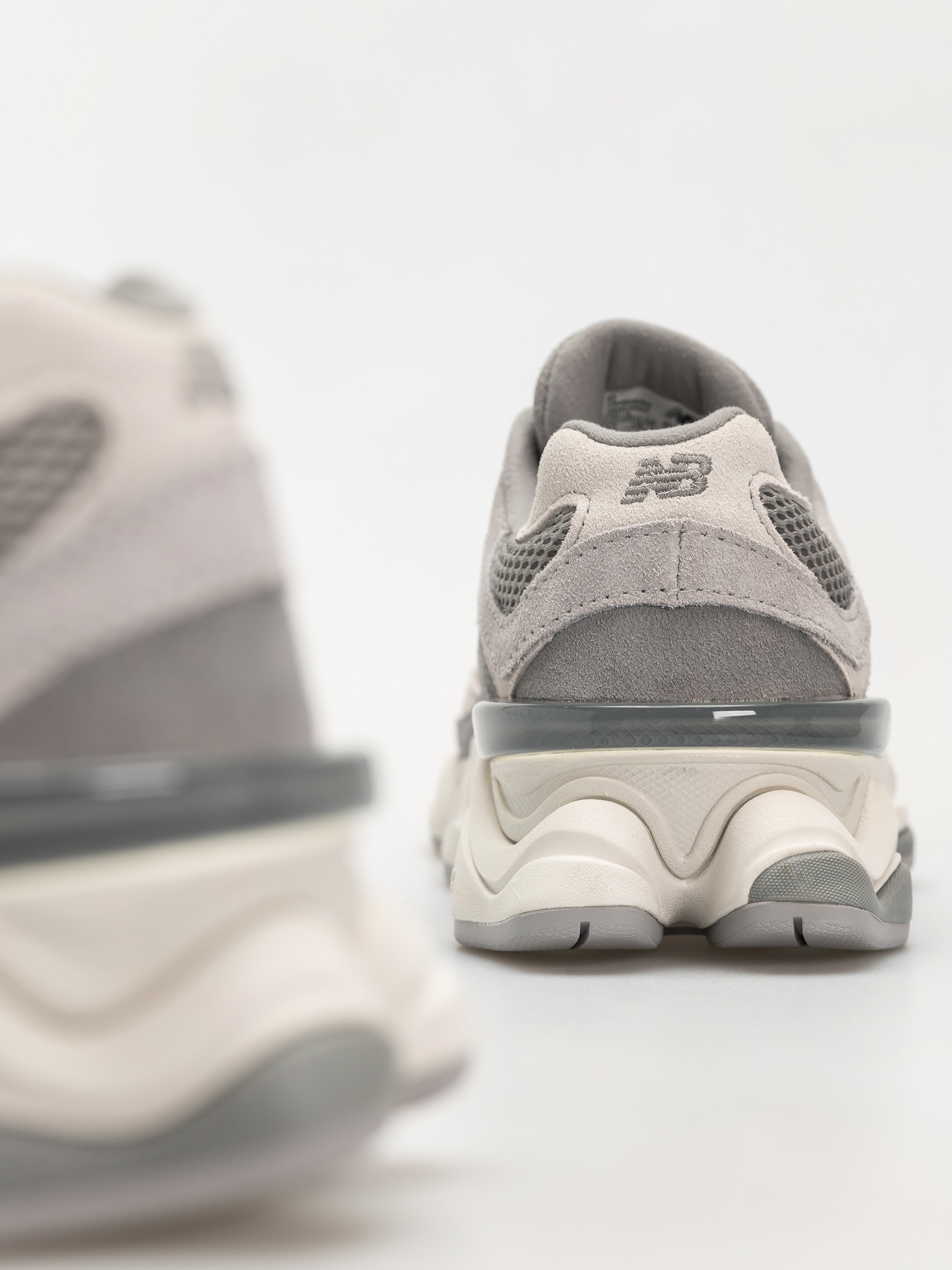 Buty New Balance 9060 (slate grey)