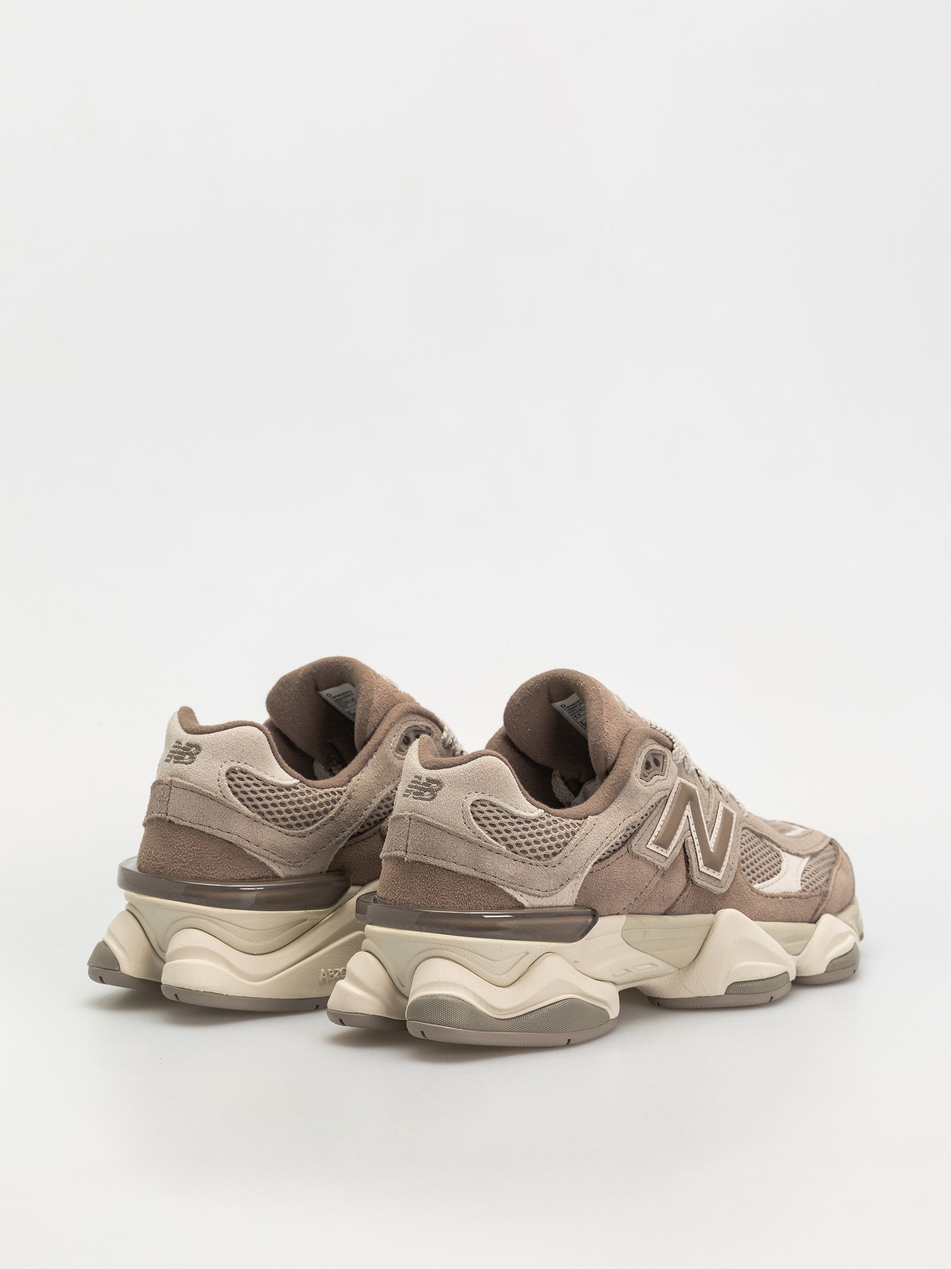 Buty New Balance 9060 (mushroom)