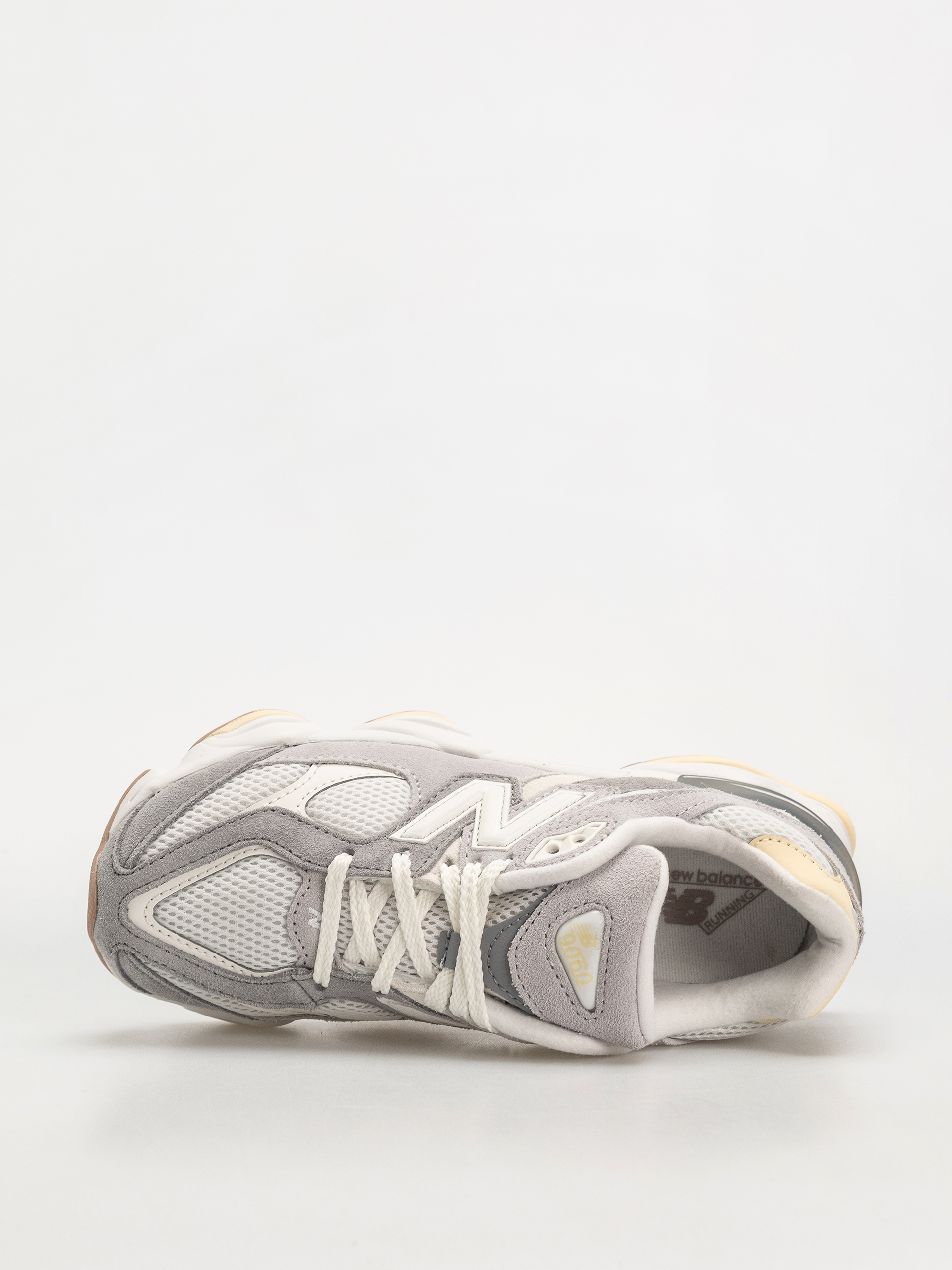 Buty New Balance 9060 JR (sea salt)