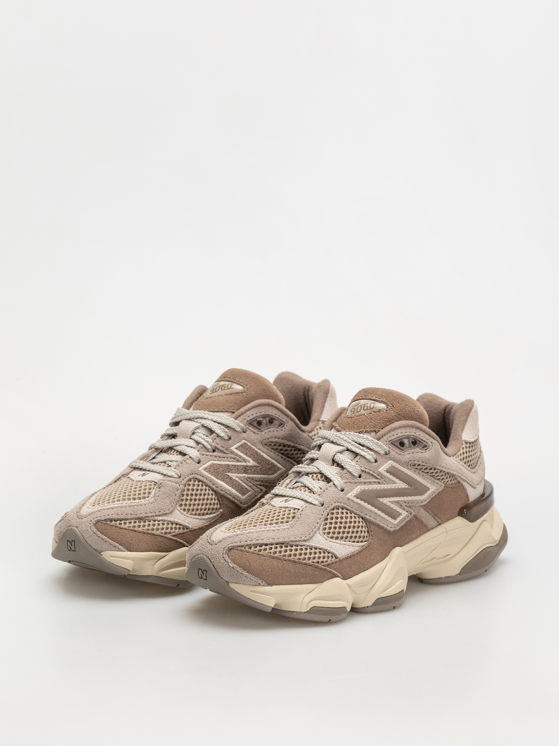 Buty New Balance 9060 JR (mushroom)